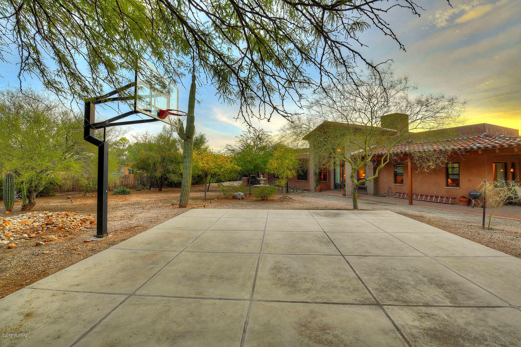 Catalina Foothills Estates NO. 5 - Residential