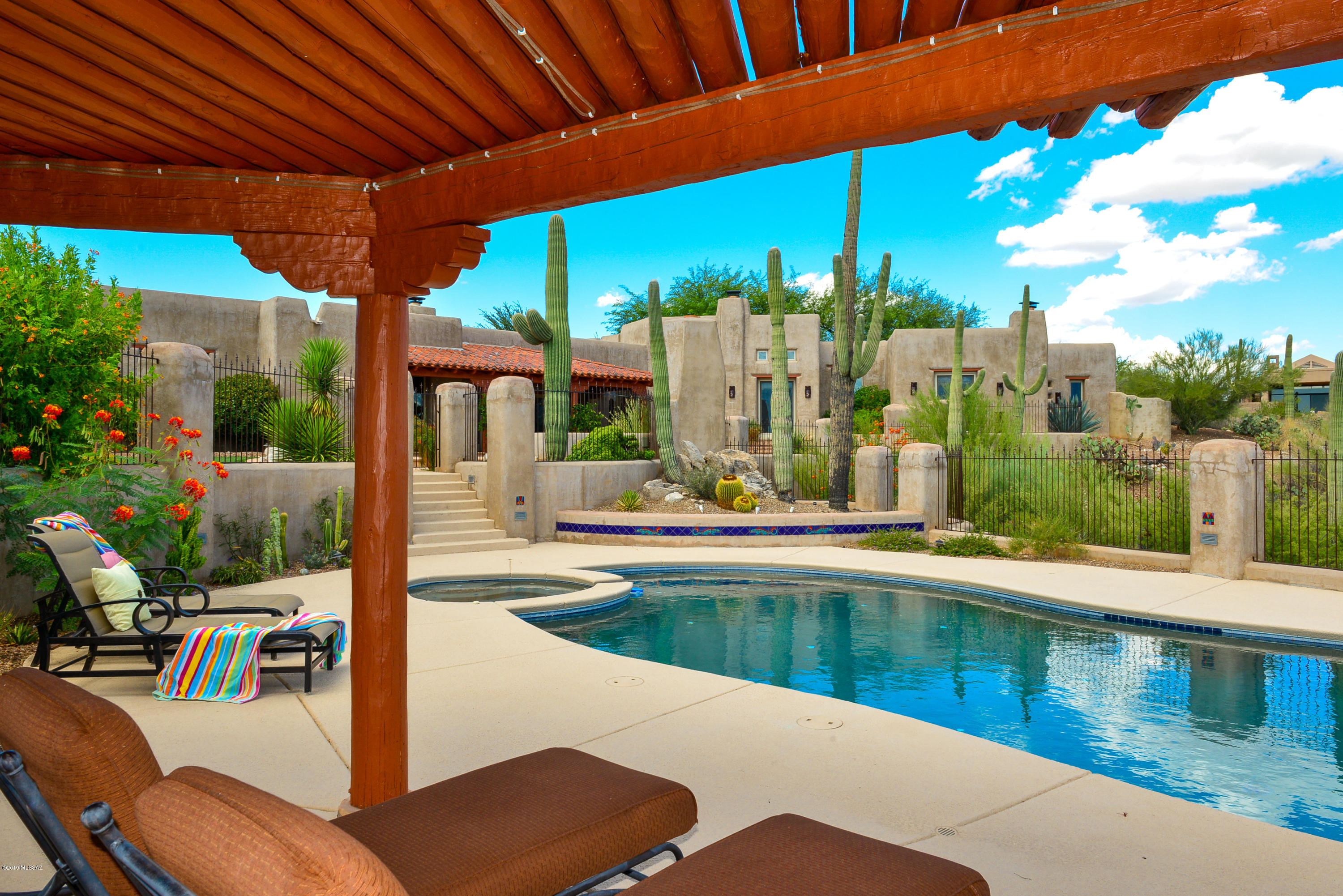 Honey Bee Canyon Estates - Residential
