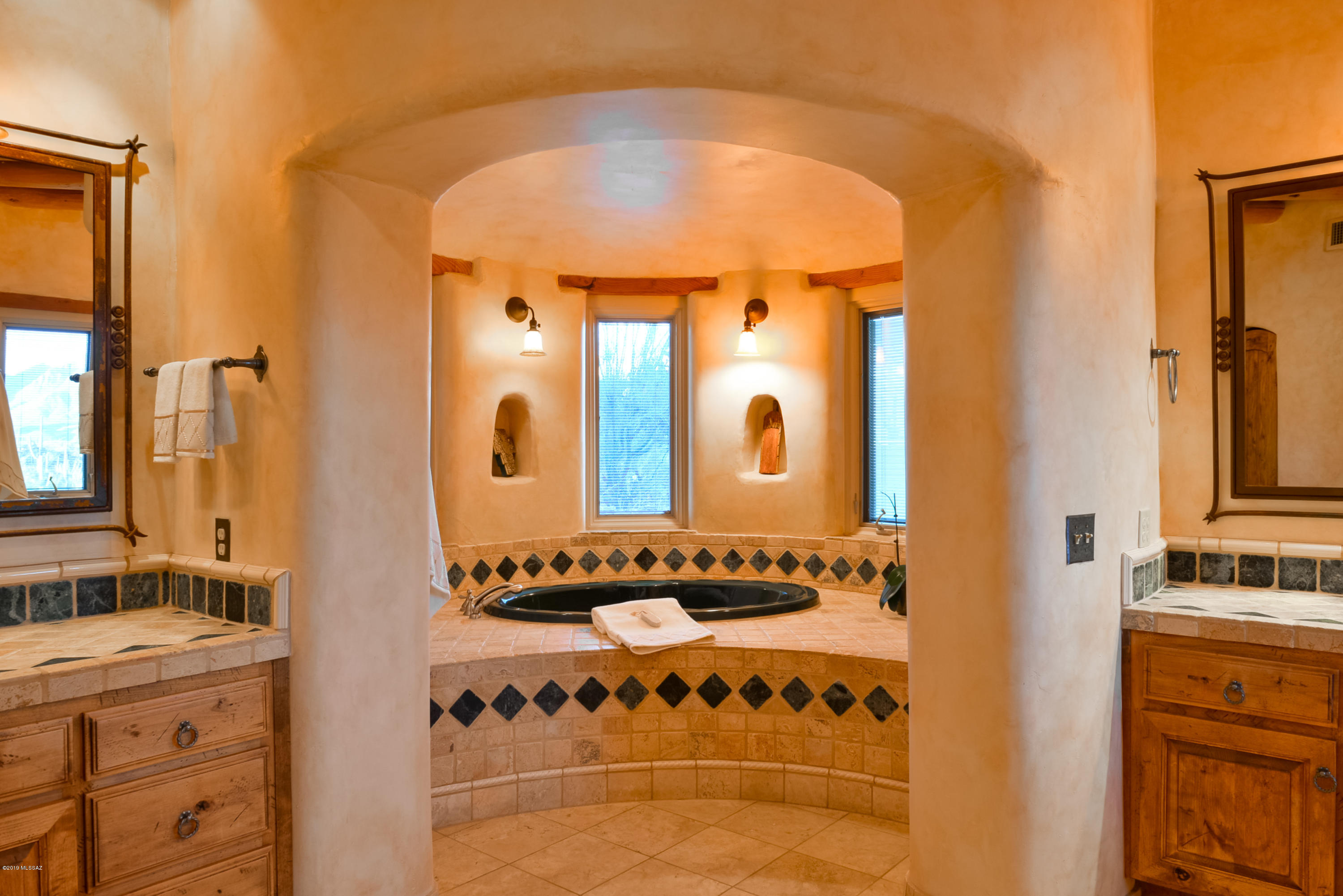 Honey Bee Canyon Estates - Residential