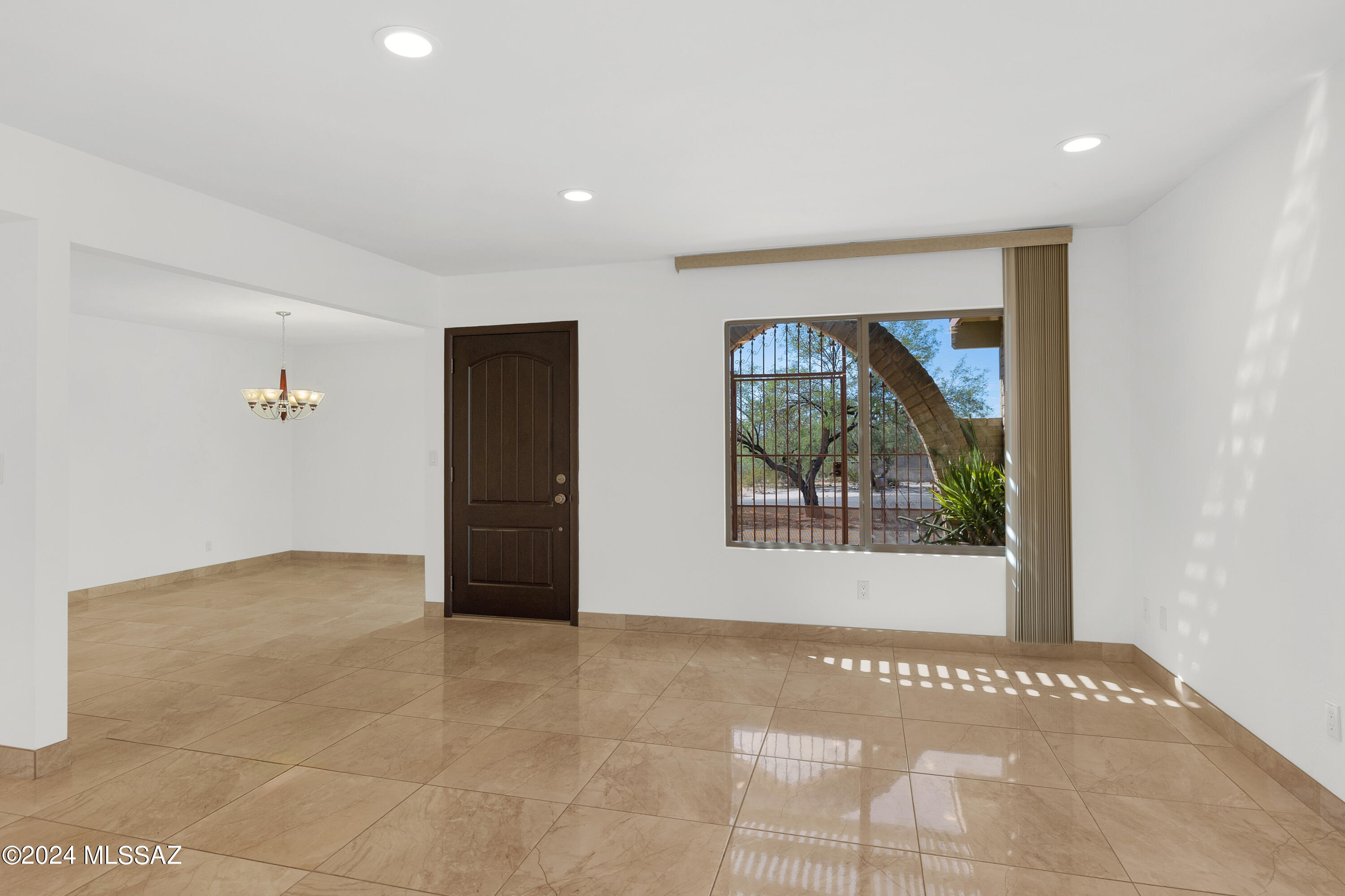 Tres Lomas (1-147) - Residential