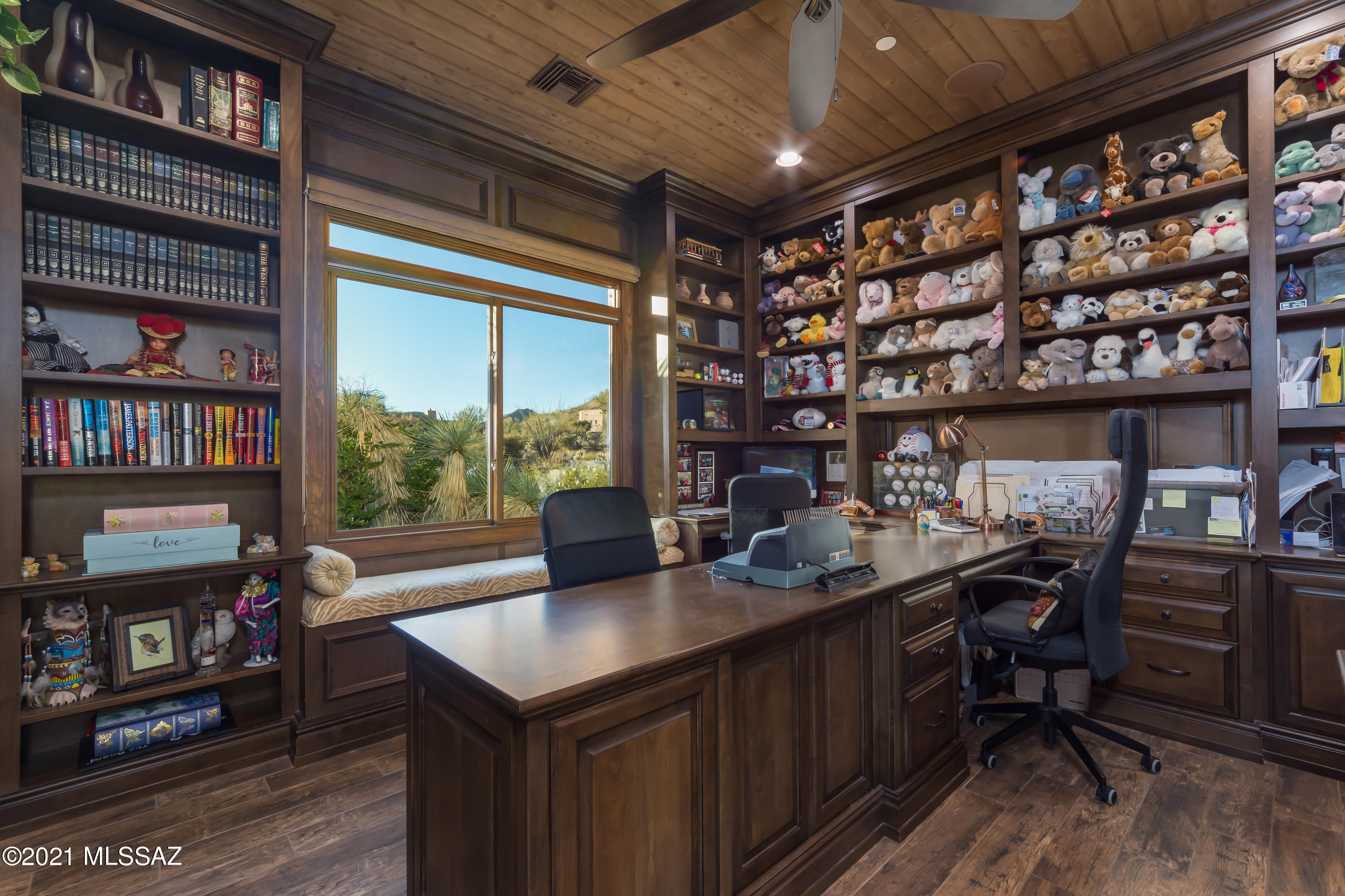 Canyon Pass At Dove Mountain - Residential