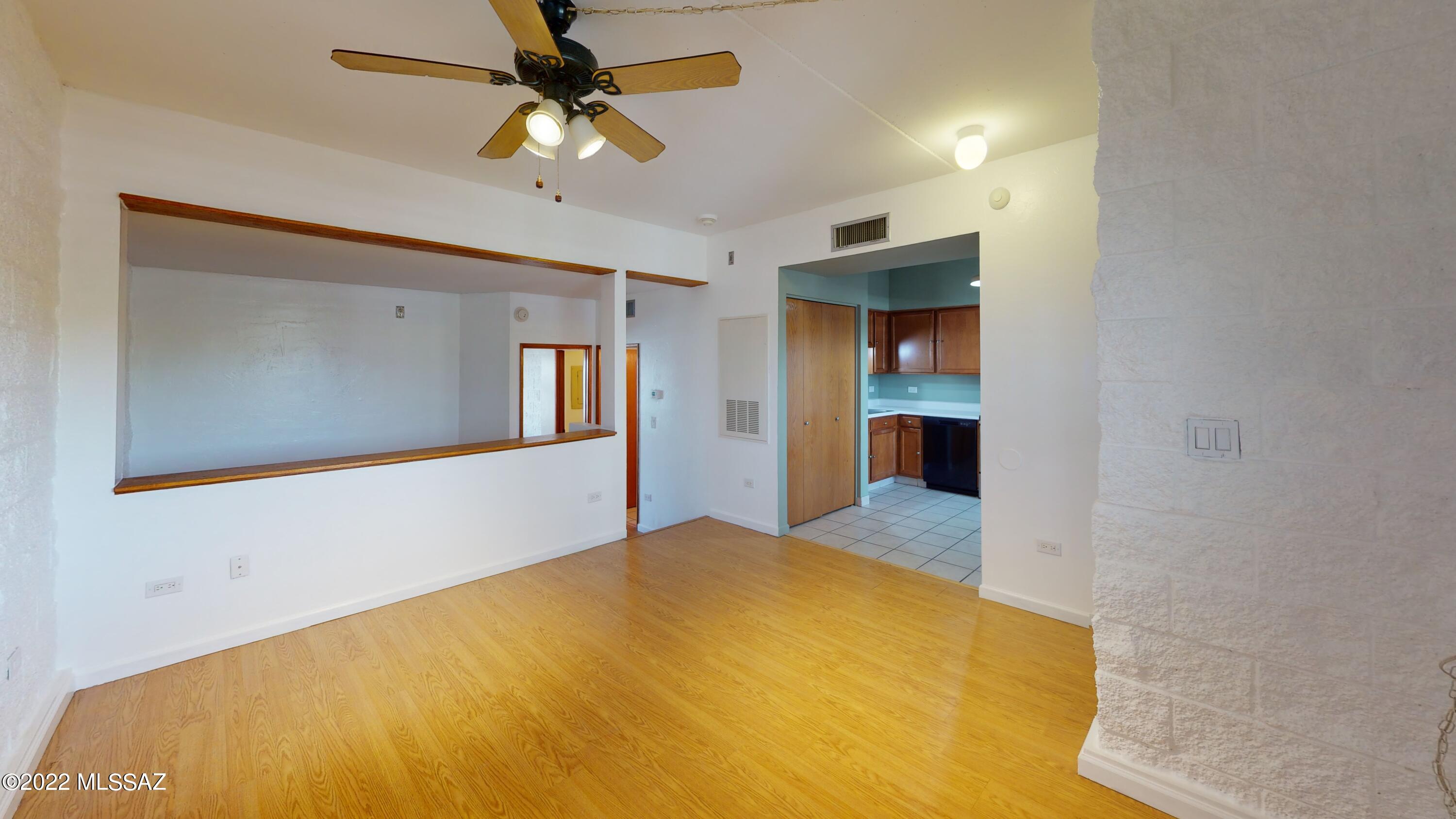 Le Mirador - Residential Lease