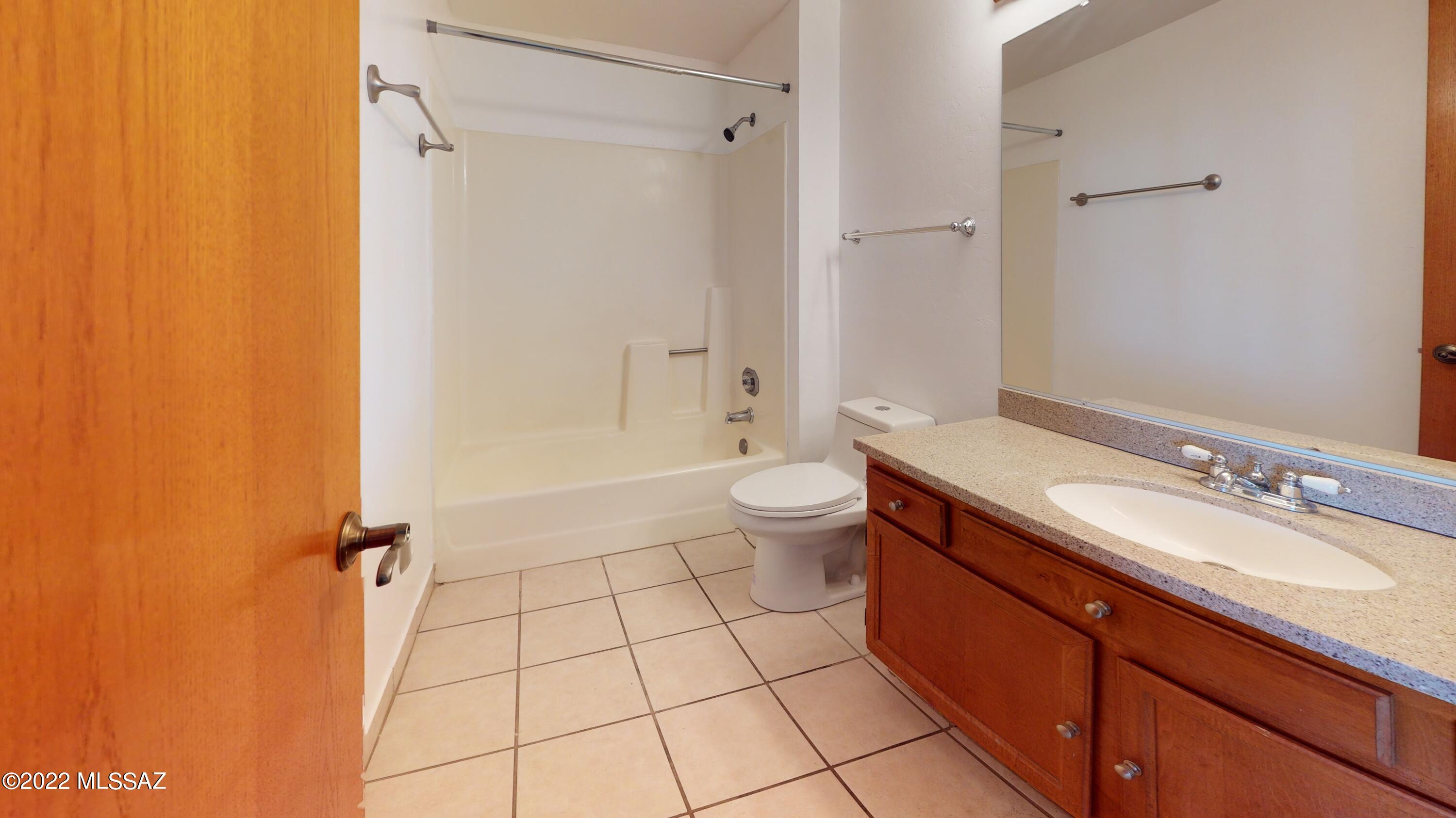 Le Mirador - Residential Lease