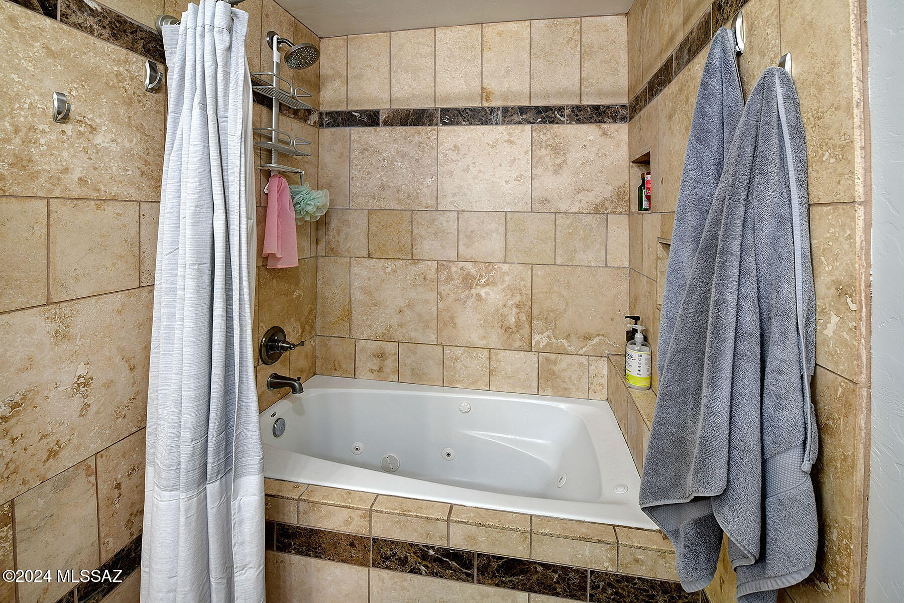 Santa Catalina Estates NO. 4 (1-180) - Residential