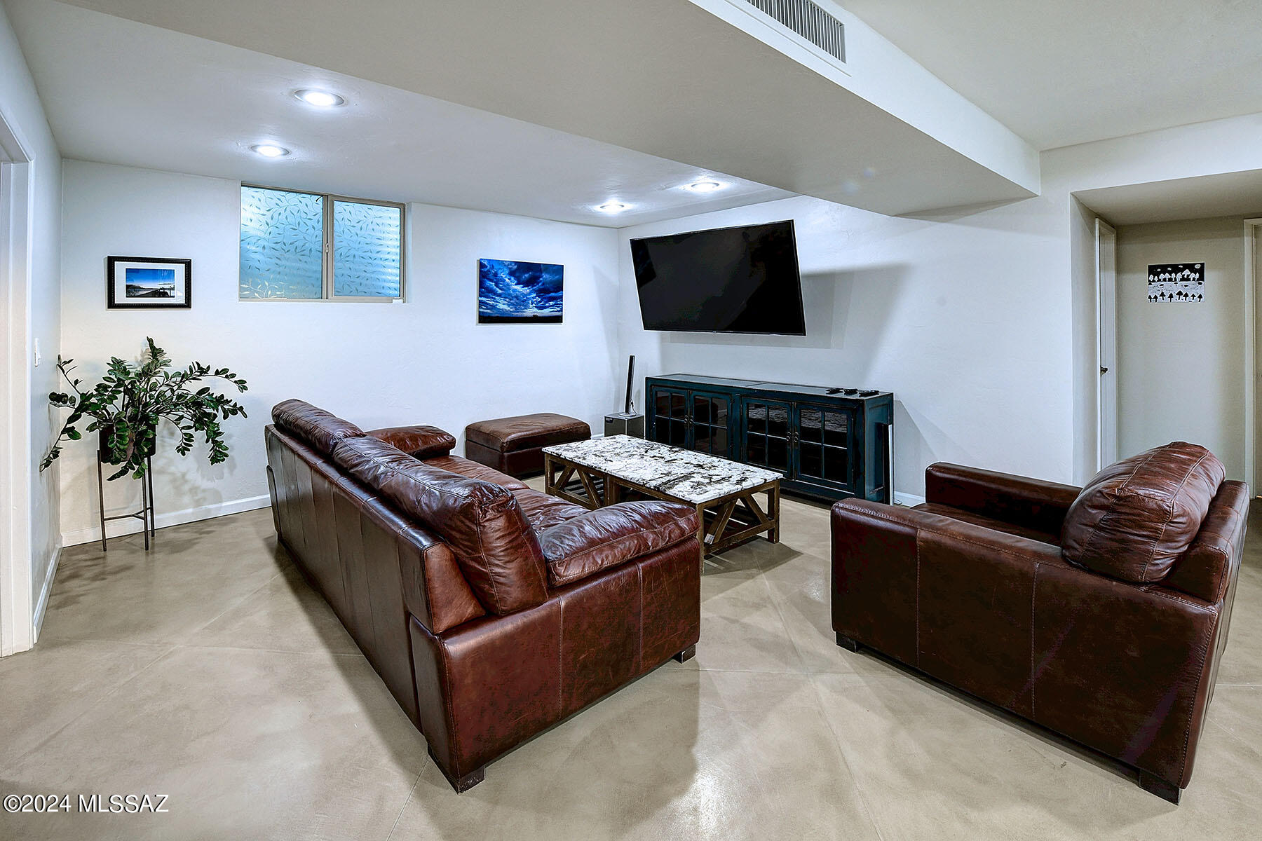Santa Catalina Estates NO. 4 (1-180) - Residential