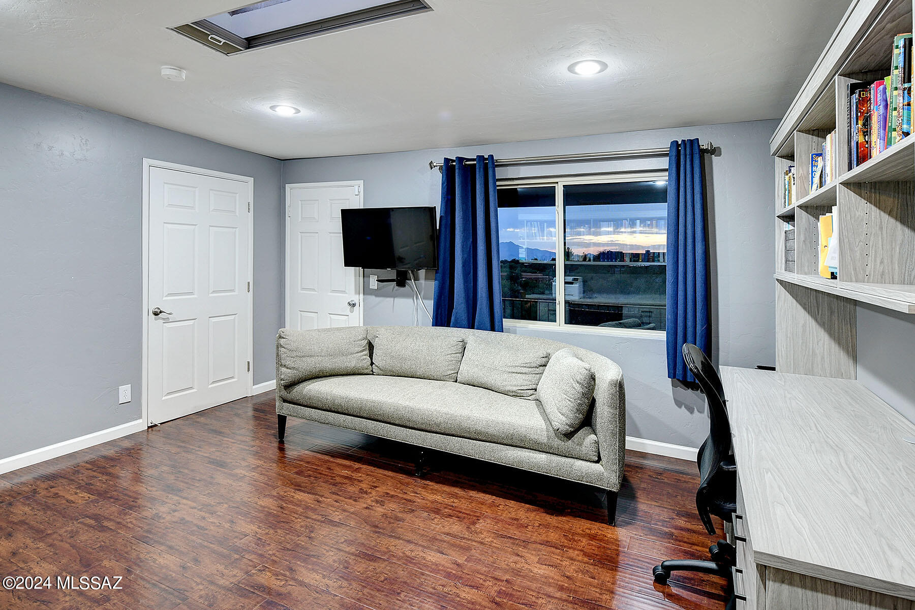 Santa Catalina Estates NO. 4 (1-180) - Residential