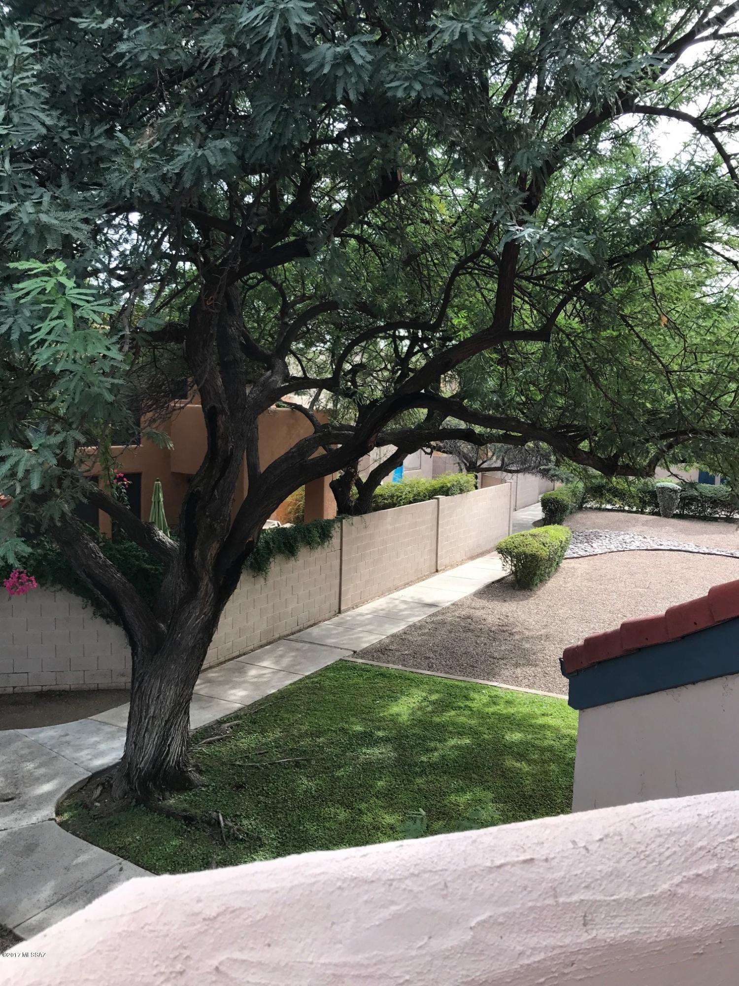 River Grove Condos. - Residential