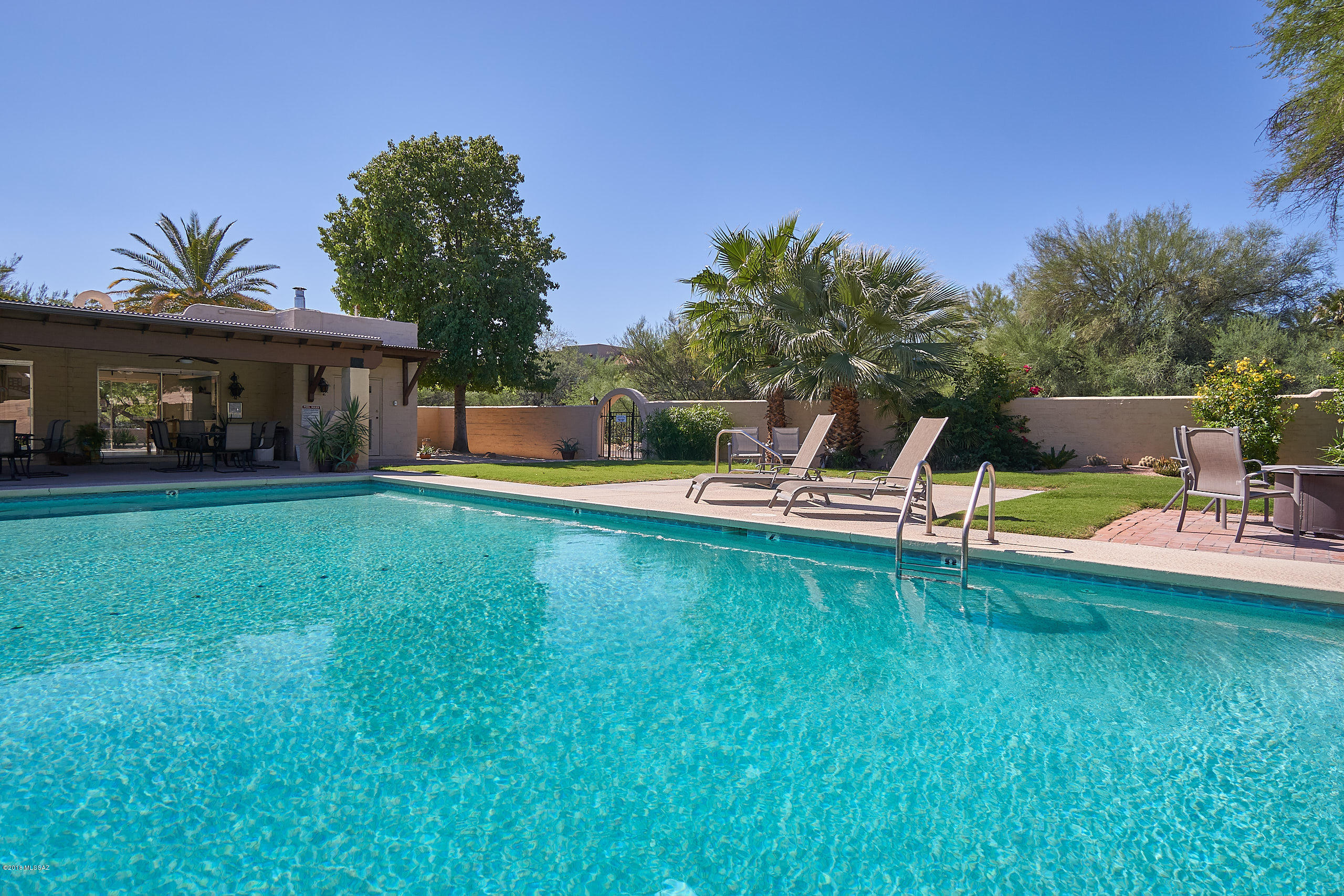 Pueblo Villas - Residential