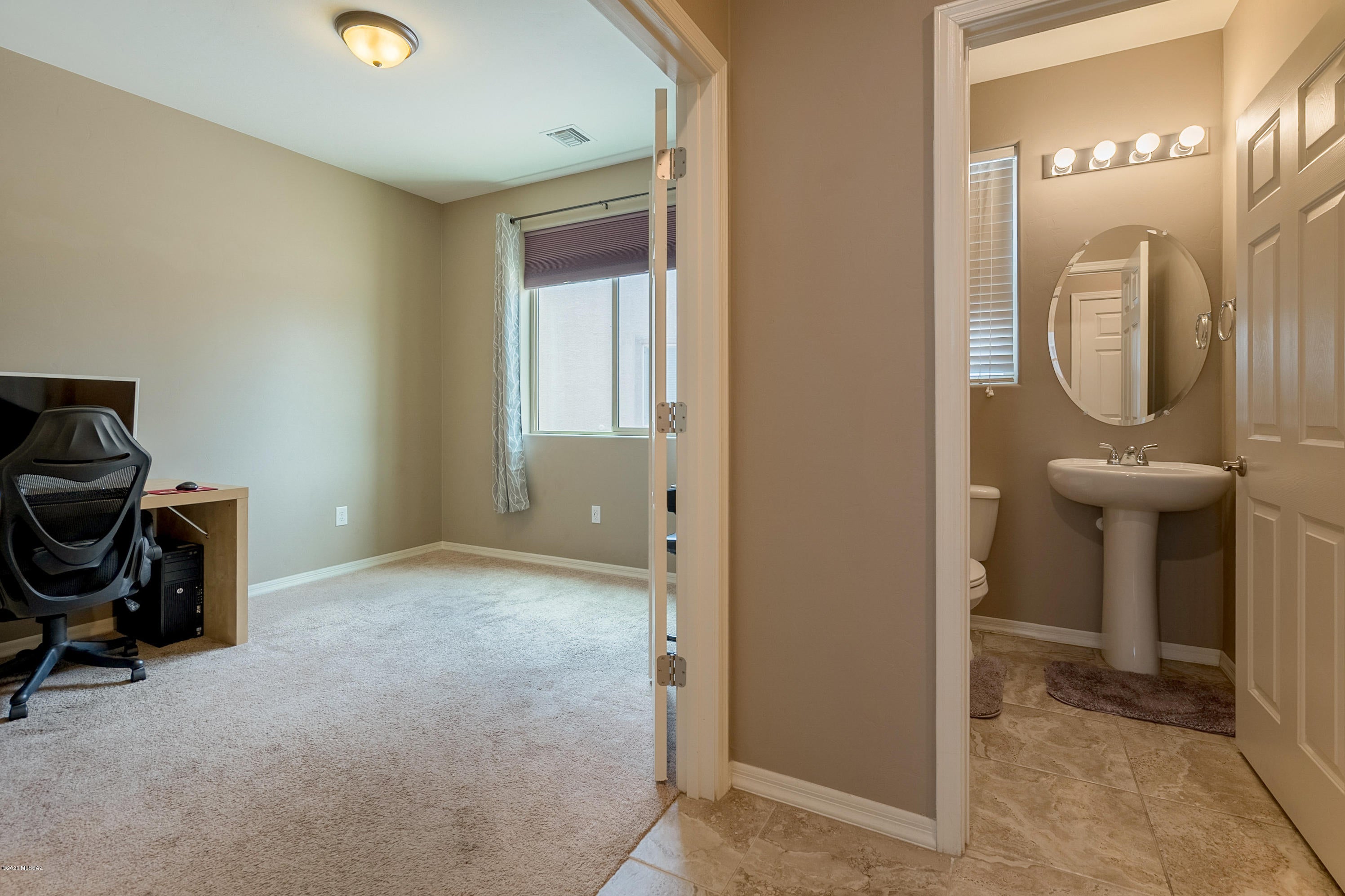 Interstate 10 and Kolb Road - Residential Lease