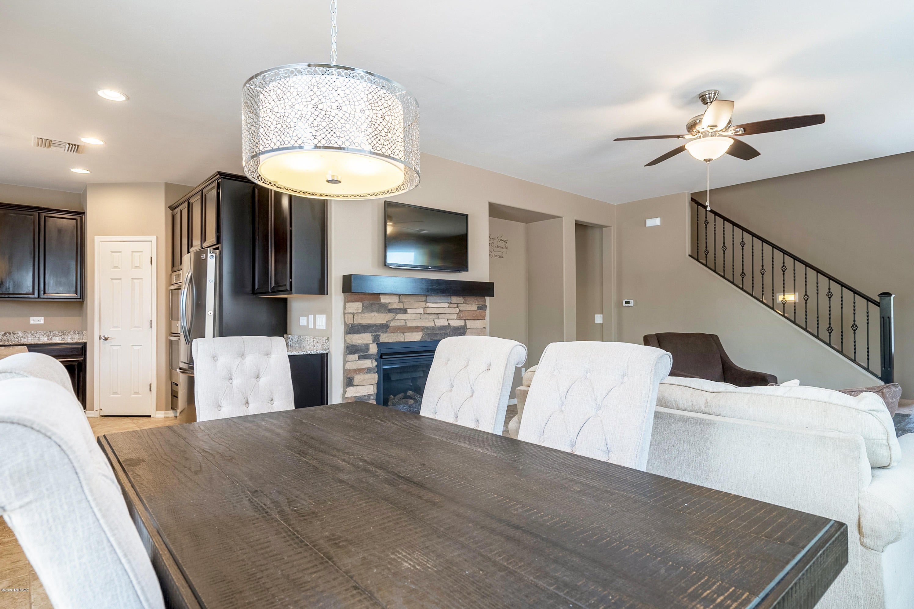 Interstate 10 and Kolb Road - Residential Lease