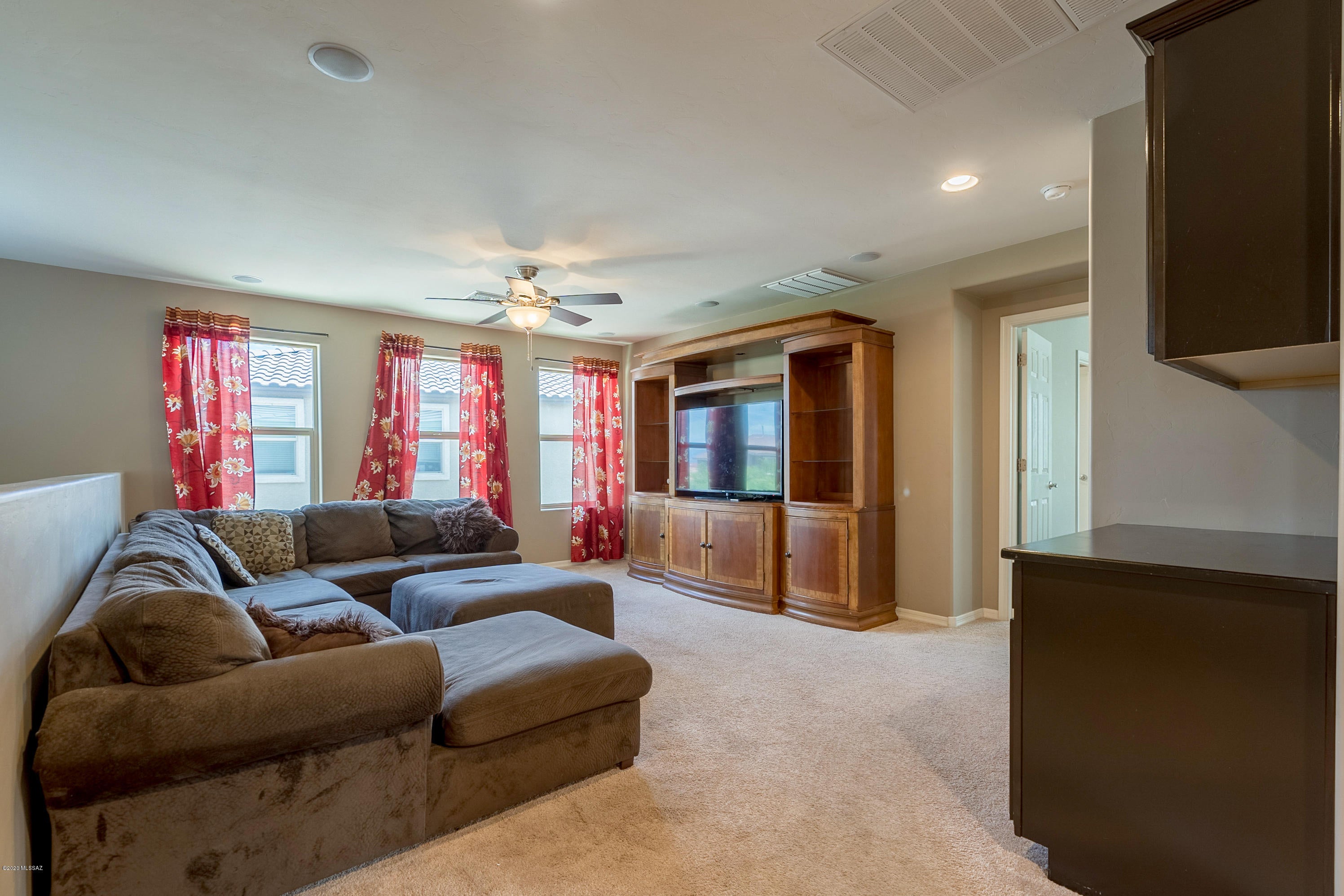 Interstate 10 and Kolb Road - Residential Lease