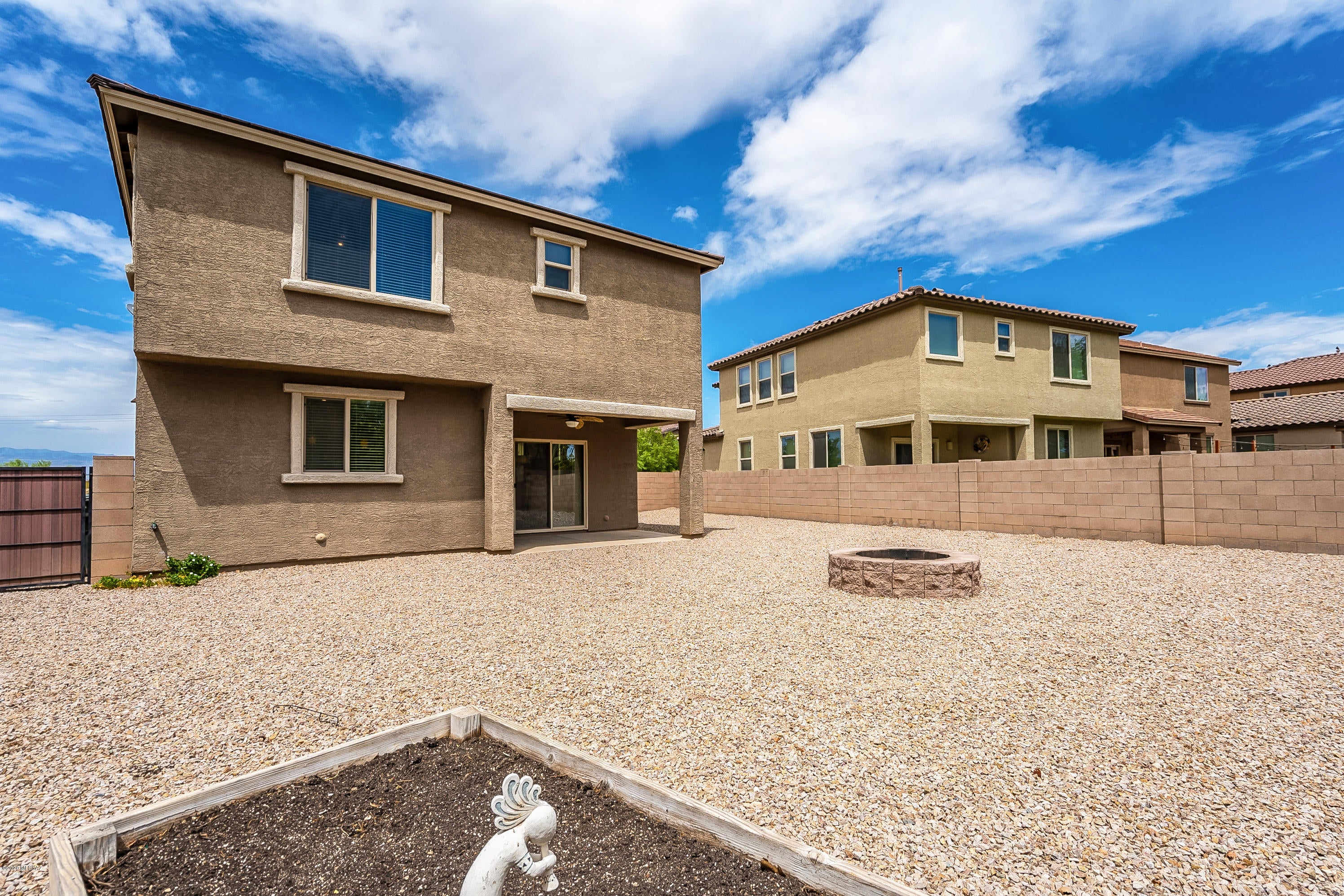 Interstate 10 and Kolb Road - Residential Lease