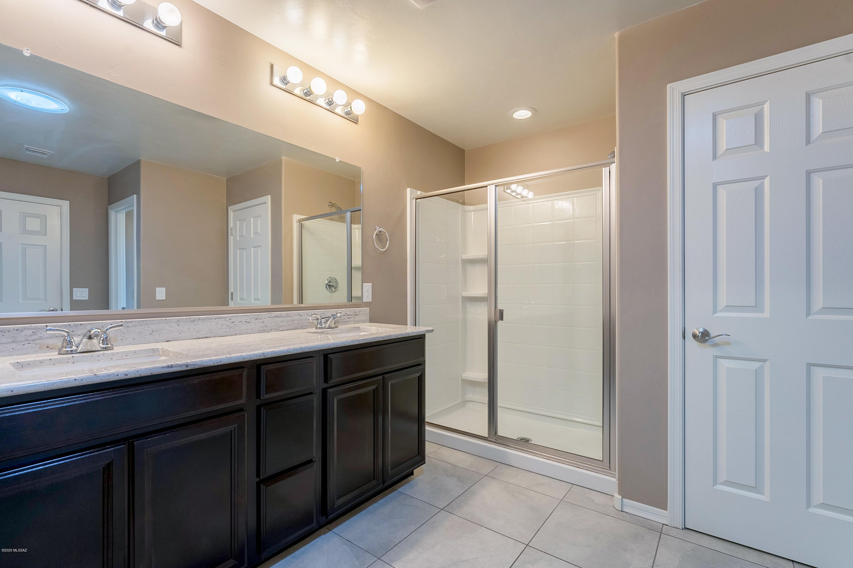 Interstate 10 and Kolb Road - Residential Lease