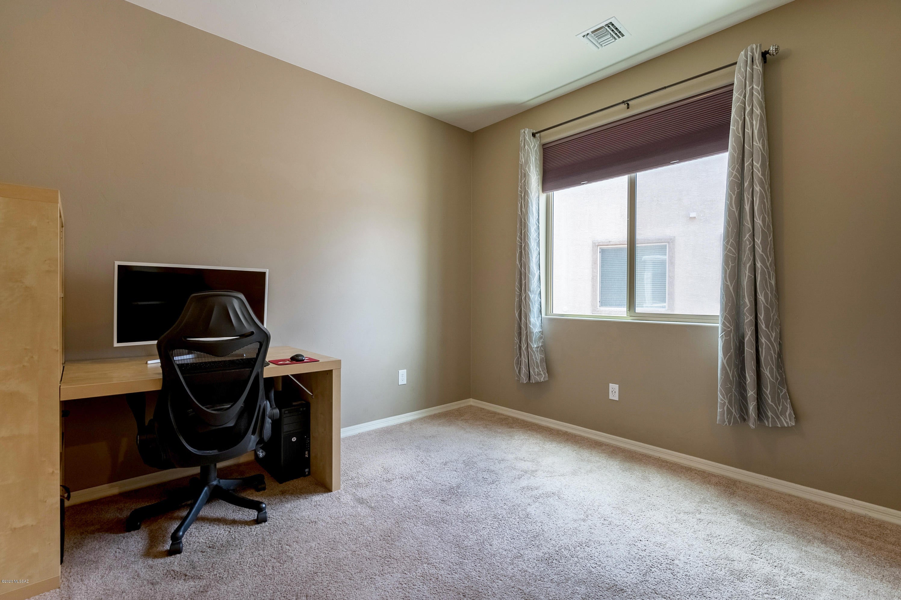 Interstate 10 and Kolb Road - Residential Lease