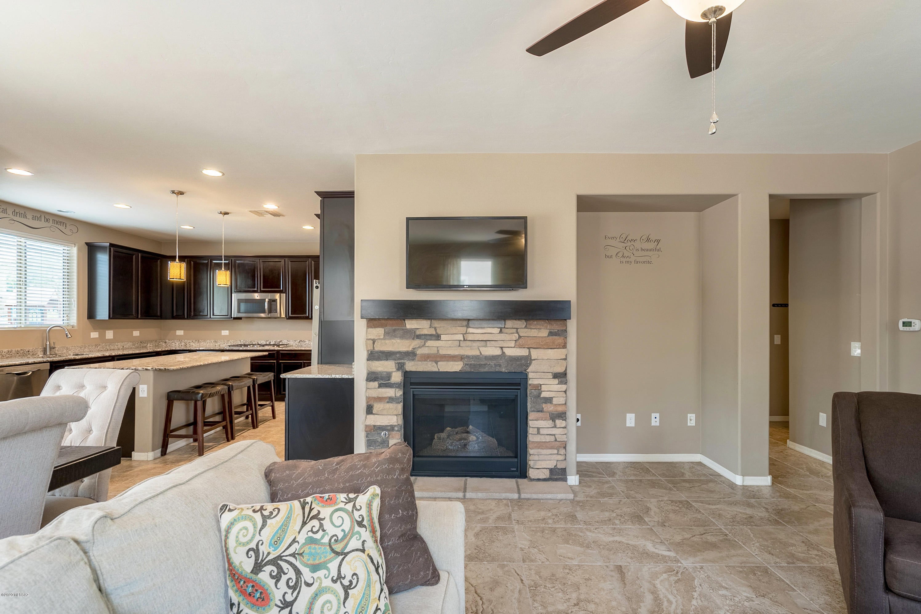 Interstate 10 and Kolb Road - Residential Lease