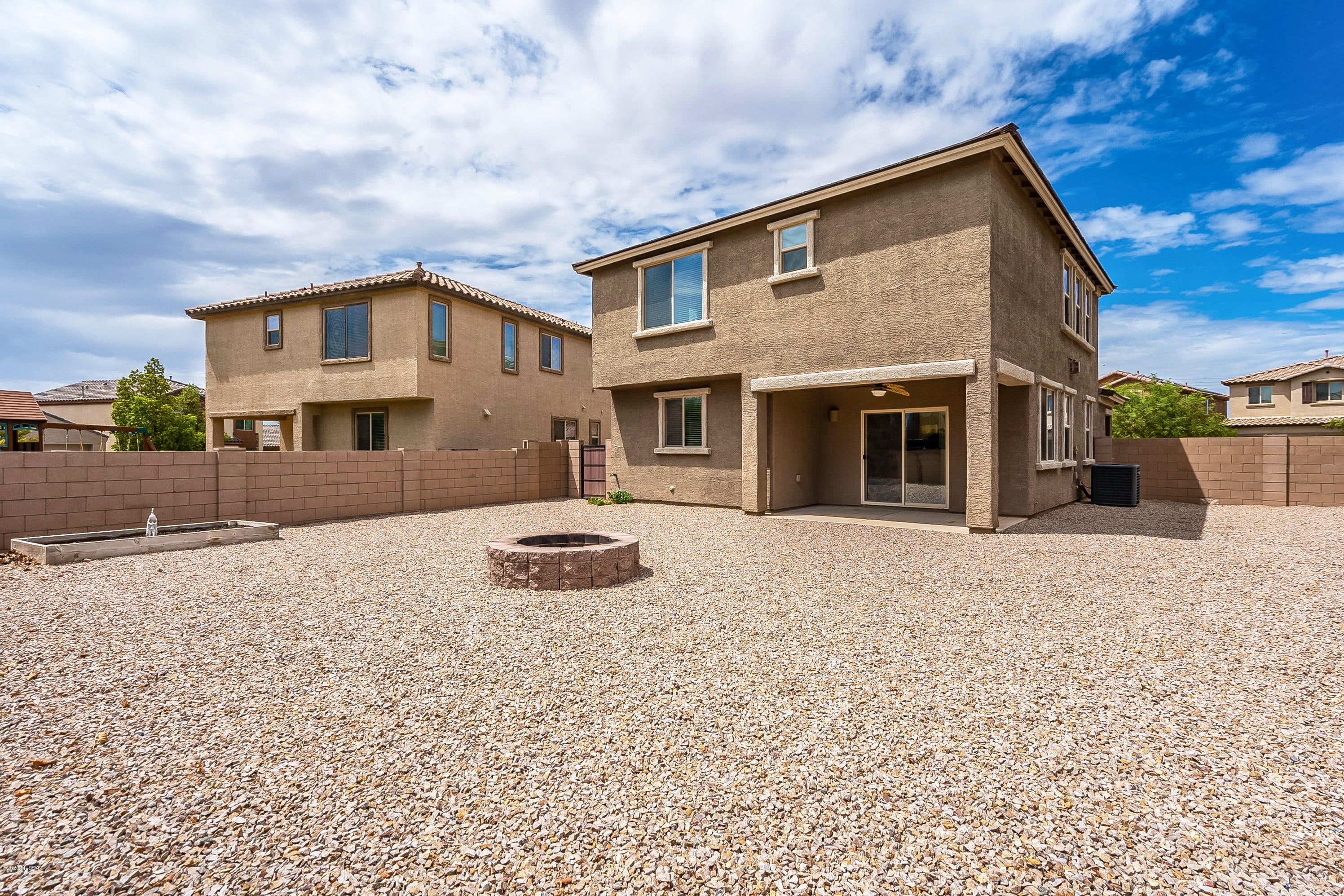 Interstate 10 and Kolb Road - Residential Lease