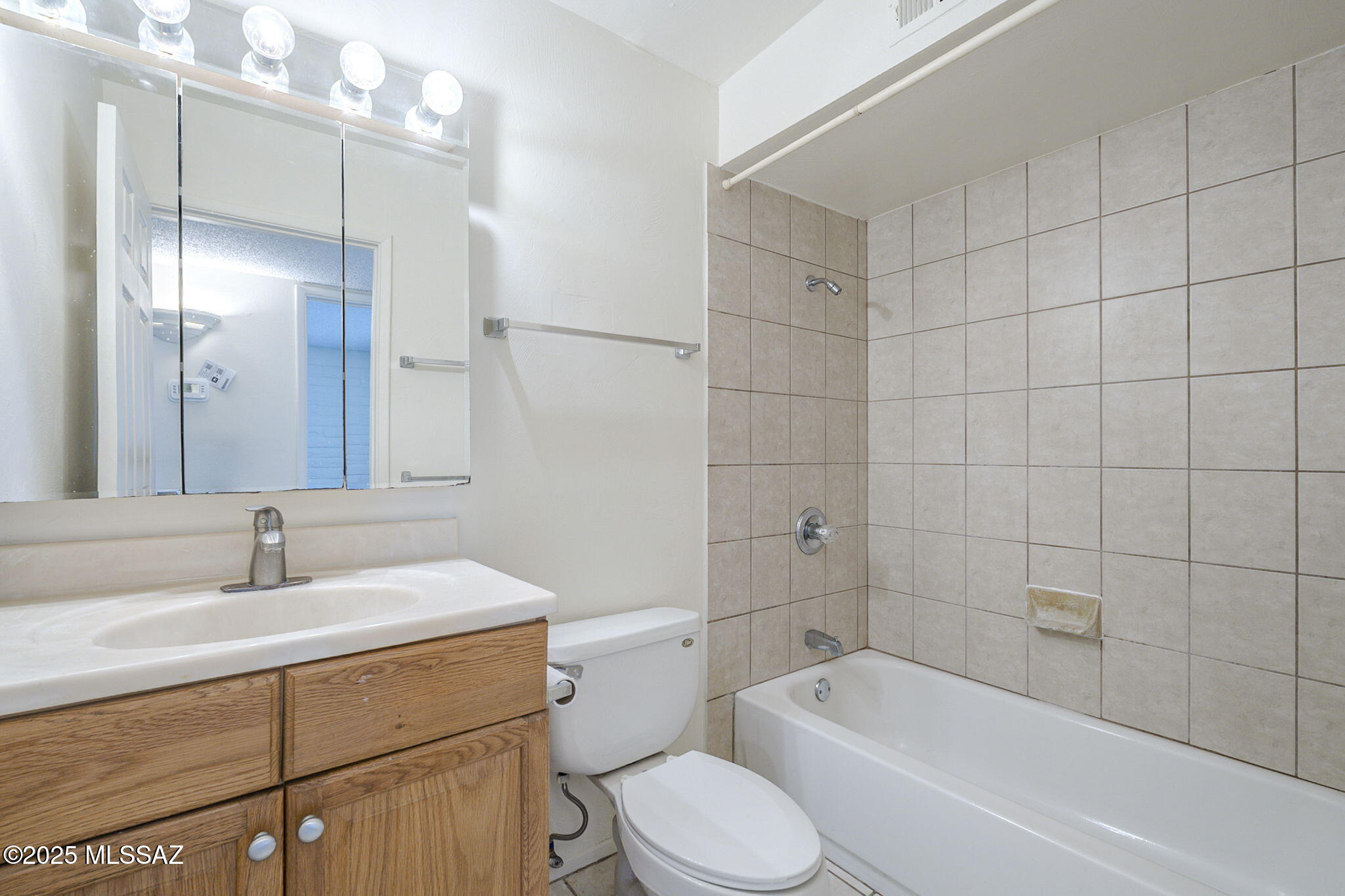 Olive Grove (396-595) - Residential Lease