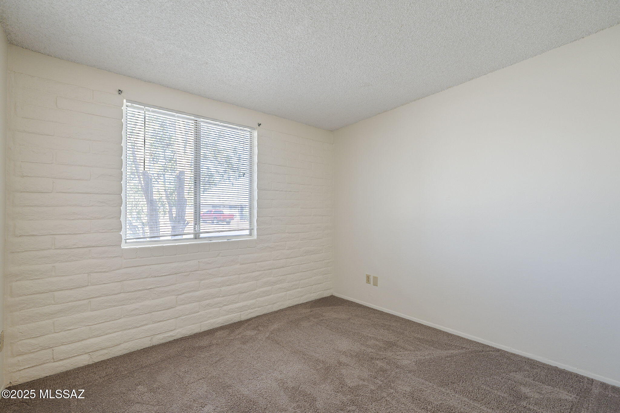 Olive Grove (396-595) - Residential Lease