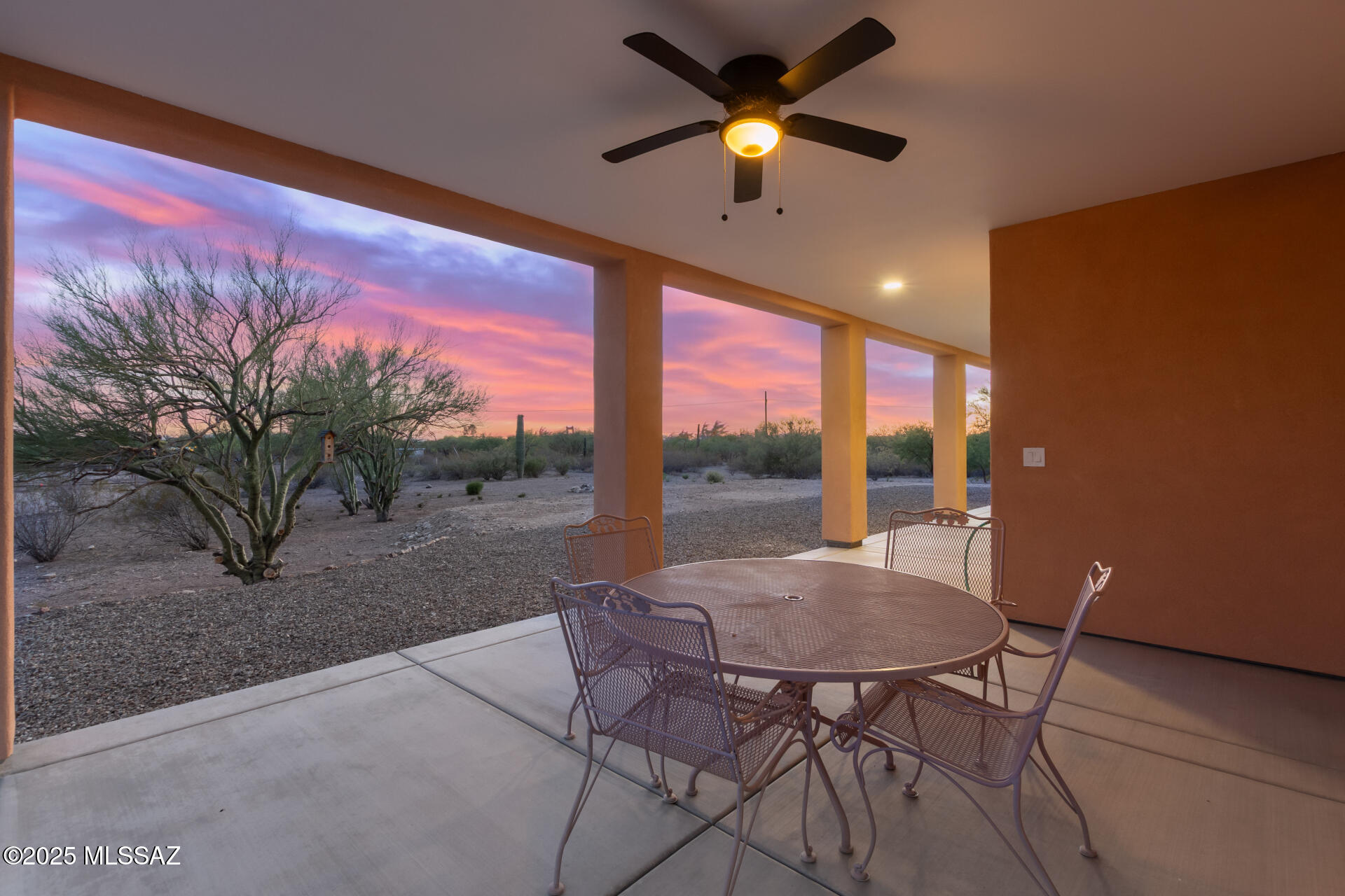Hacienda De Tanque Verde (1-12) - Residential