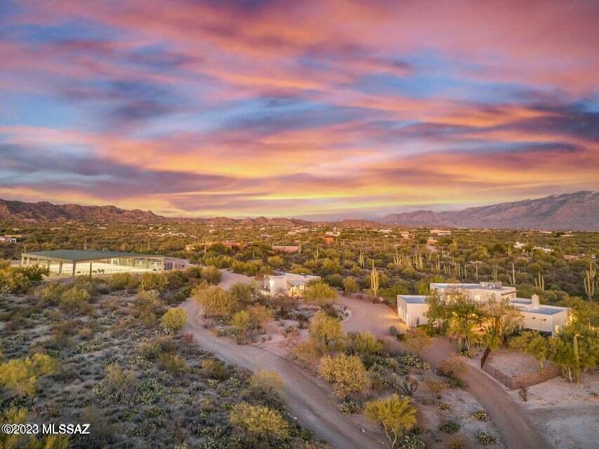 La Cholla Airpark - Residential