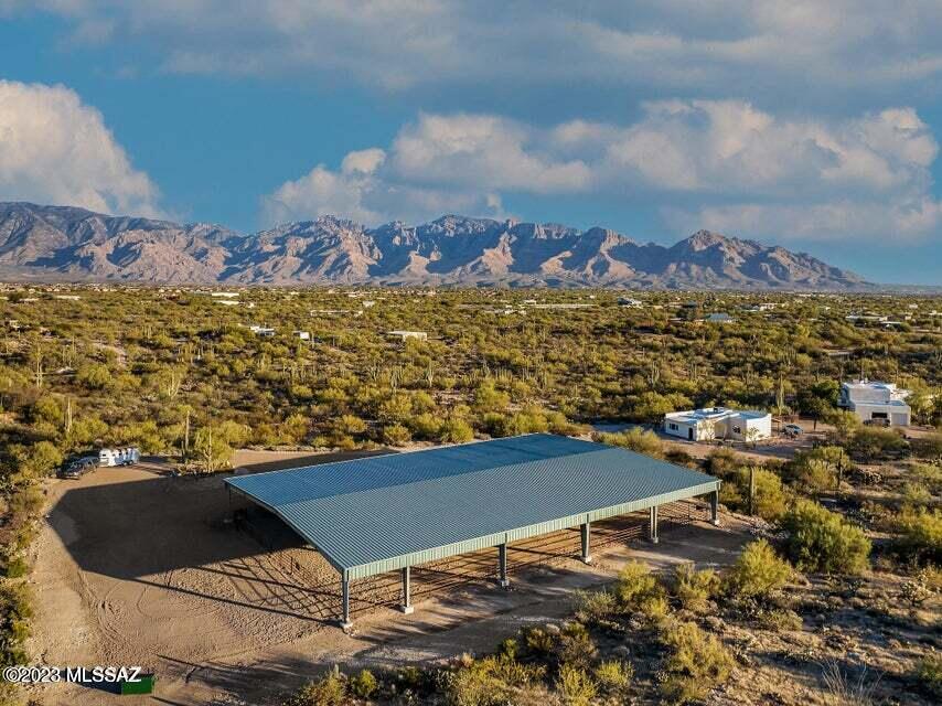 La Cholla Airpark - Residential
