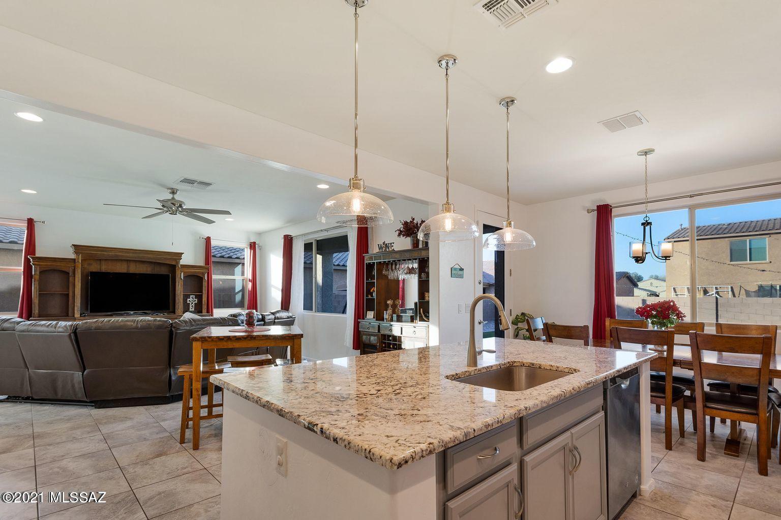 Gladden Farms Block 16 (1-89) - Residential Lease