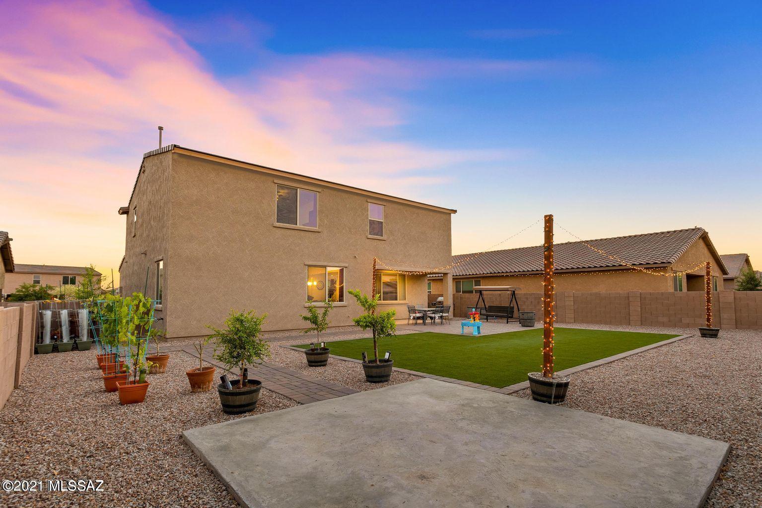 Gladden Farms Block 16 (1-89) - Residential Lease