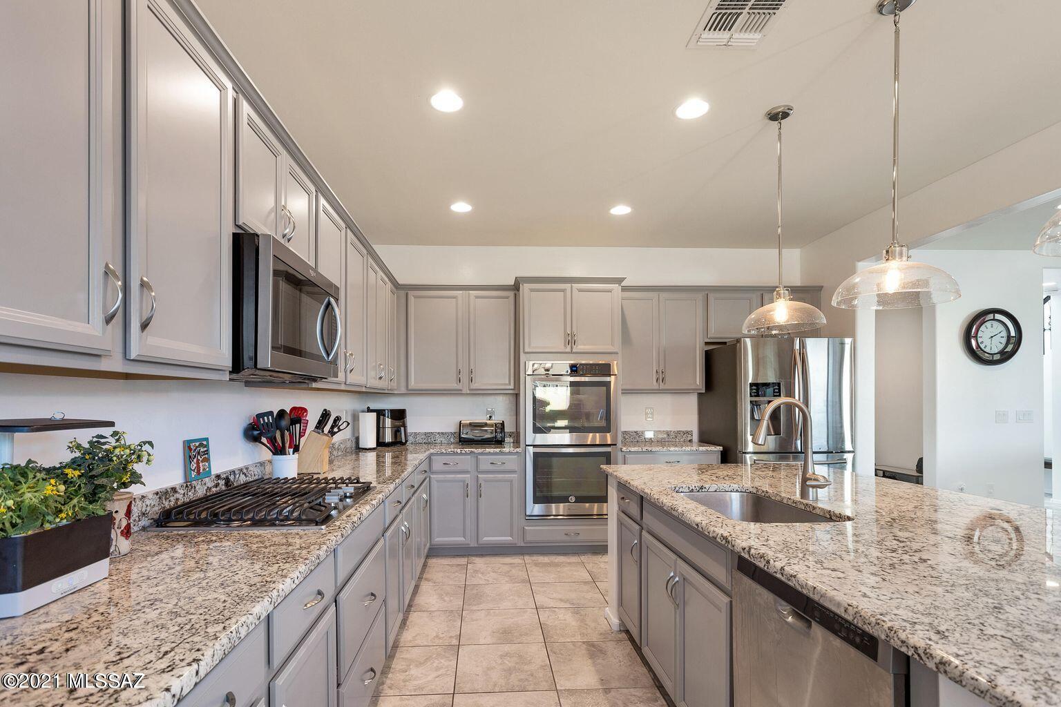 Gladden Farms Block 16 (1-89) - Residential Lease