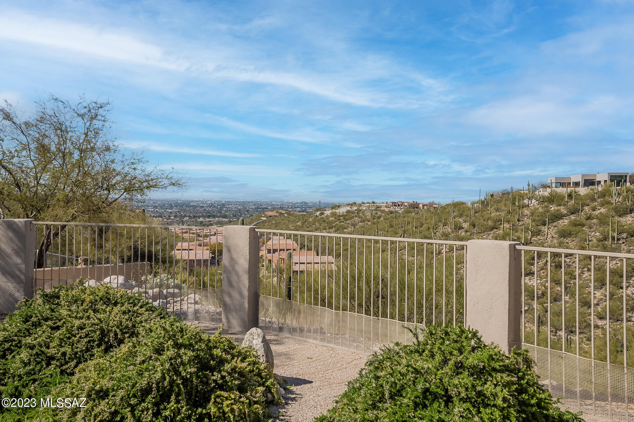 Sabino Mountain (1-290) - Residential