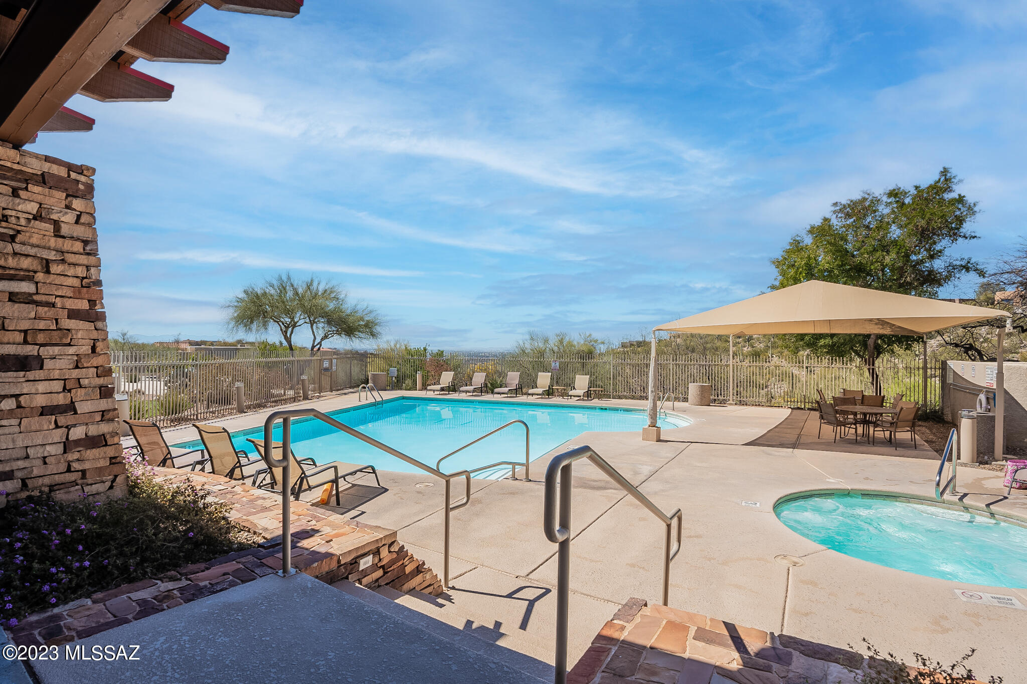 Sabino Mountain (1-290) - Residential