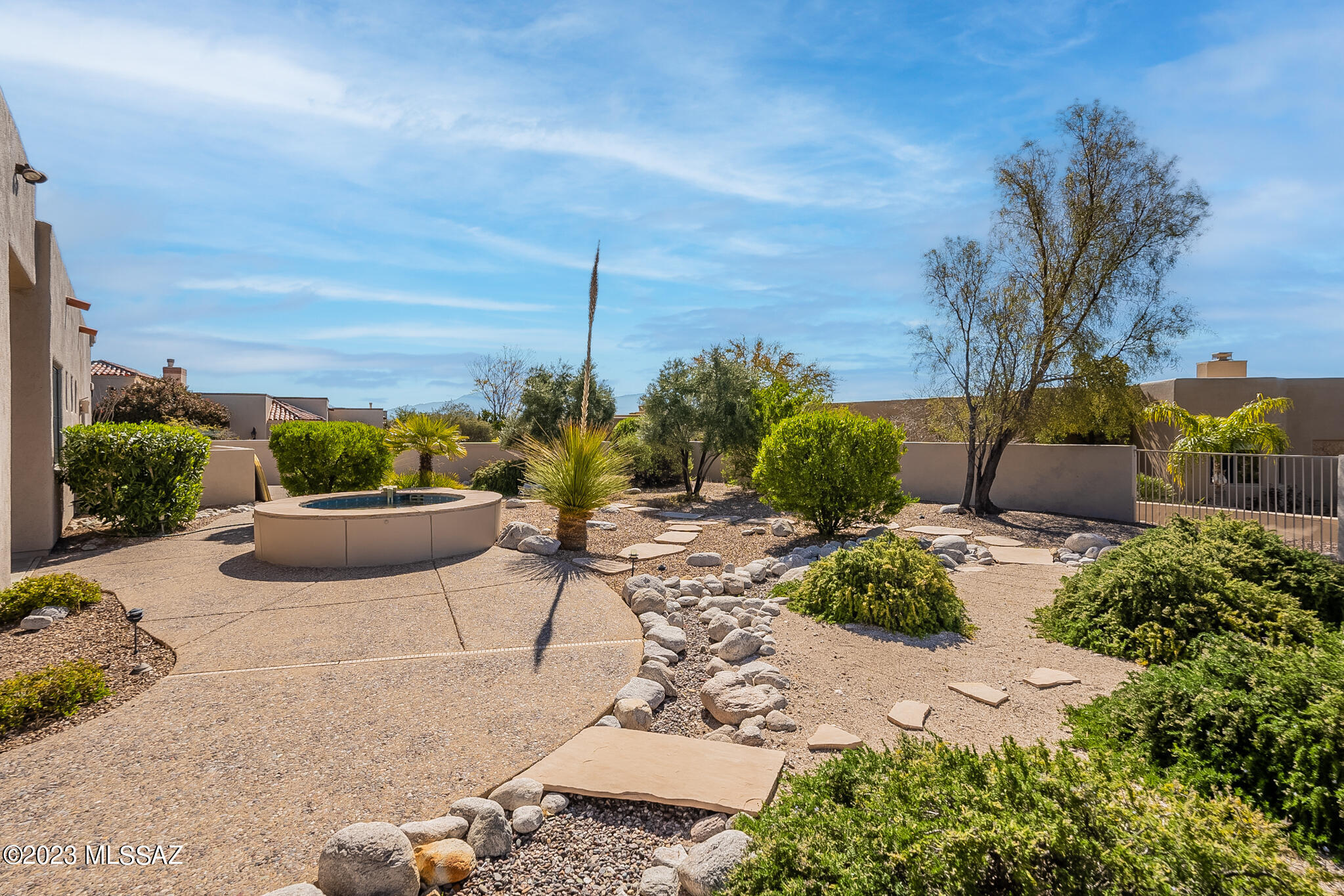 Sabino Mountain (1-290) - Residential
