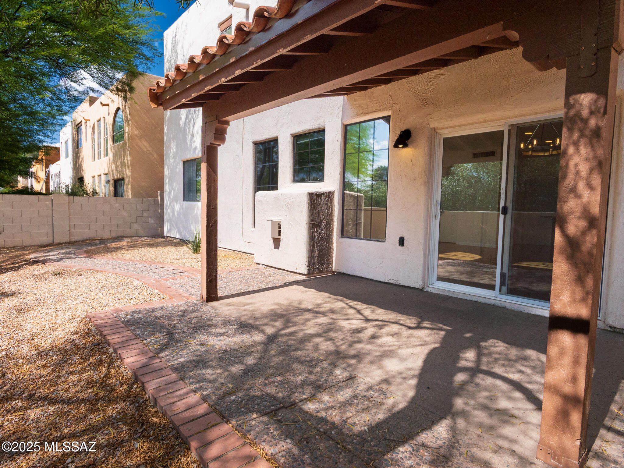 River At North Campbell (1-59) - Residential Lease
