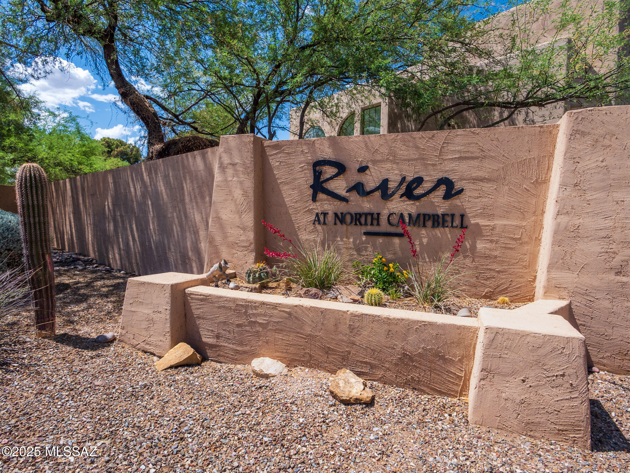 River At North Campbell (1-59) - Residential Lease