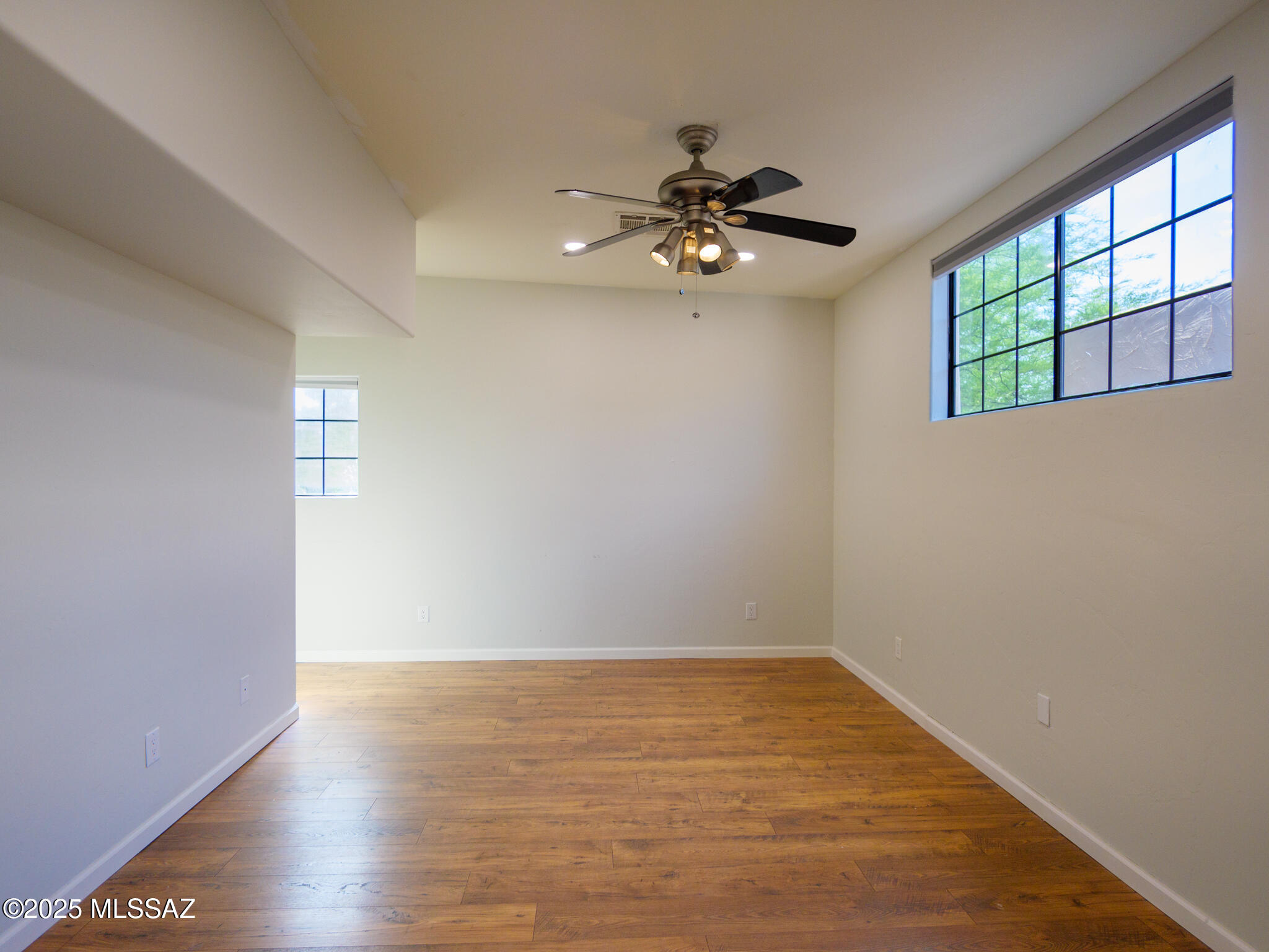 River At North Campbell (1-59) - Residential Lease