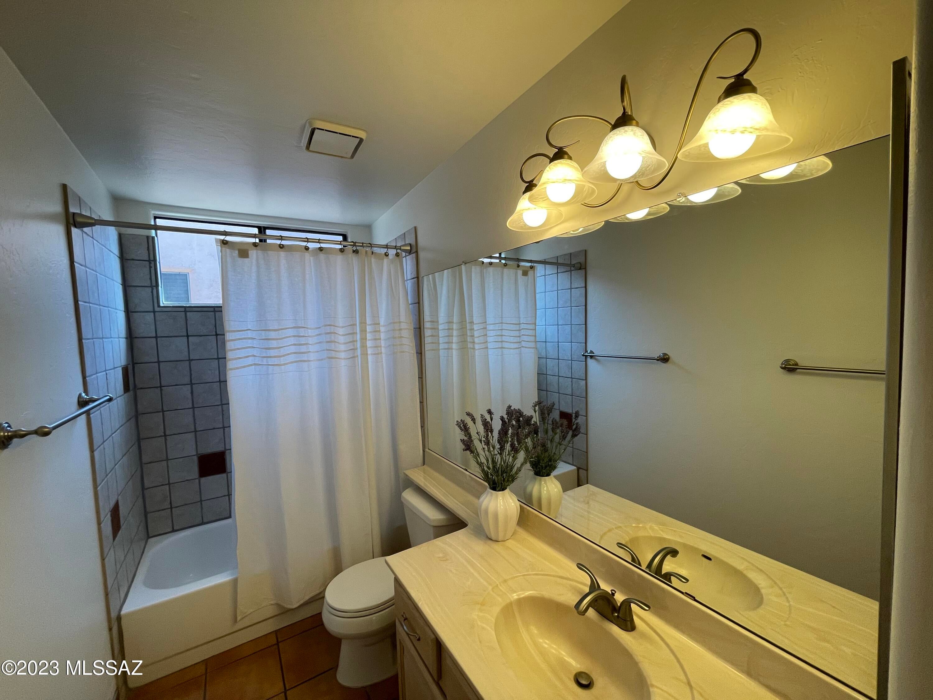 Copper Creek II, Blocks B, E & F (1-184) - Residential Lease
