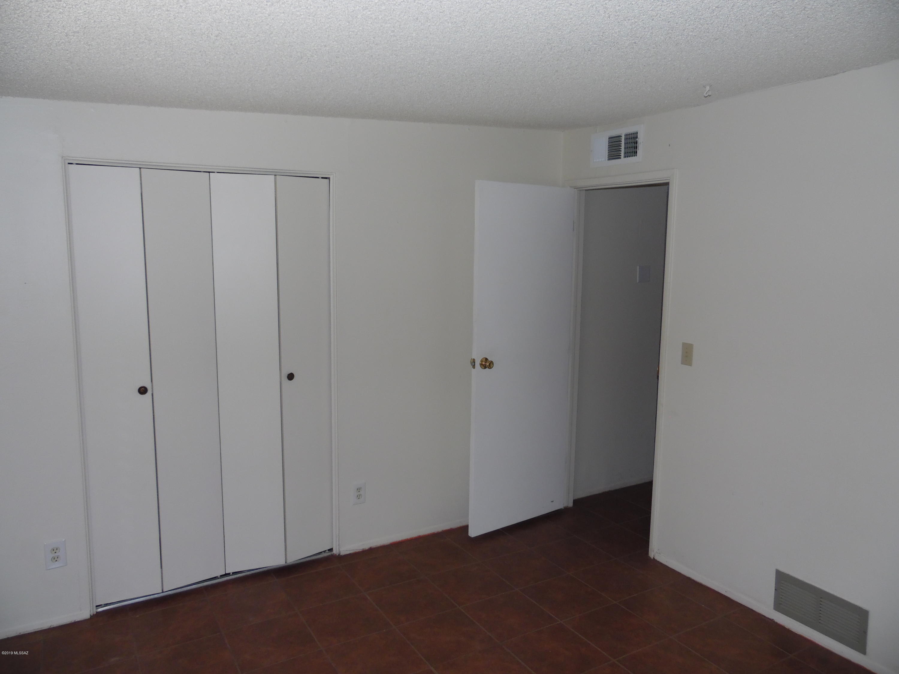 Palm Grove Clusters Resub (16-185) - Residential Lease