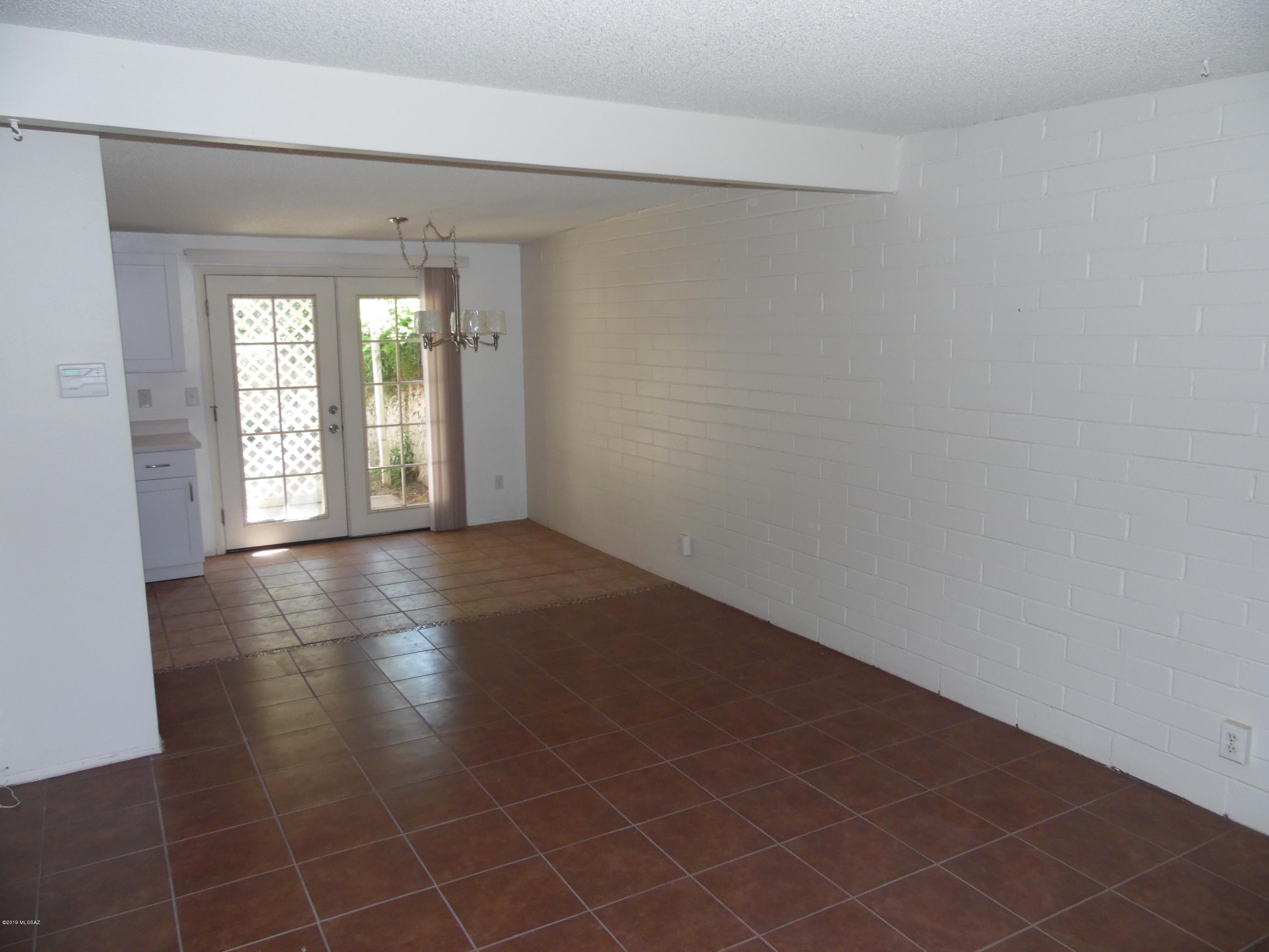 Palm Grove Clusters Resub (16-185) - Residential Lease