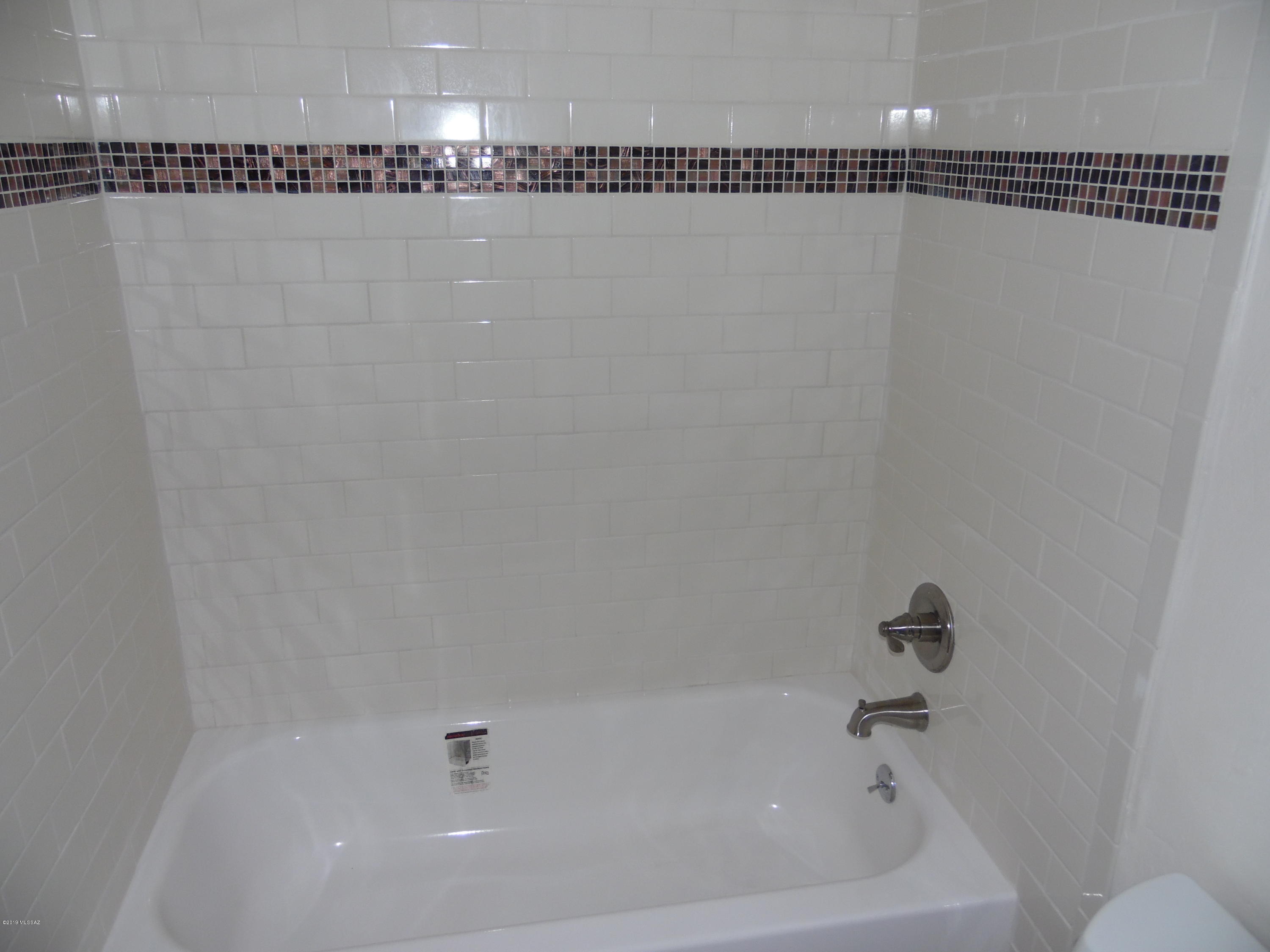 Palm Grove Clusters Resub (16-185) - Residential Lease