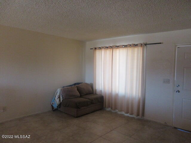 Rio Rico  Unit No 7 - Residential
