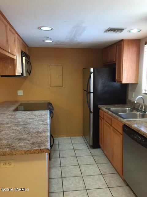 Hidden Glenn Condominiums - Residential Lease