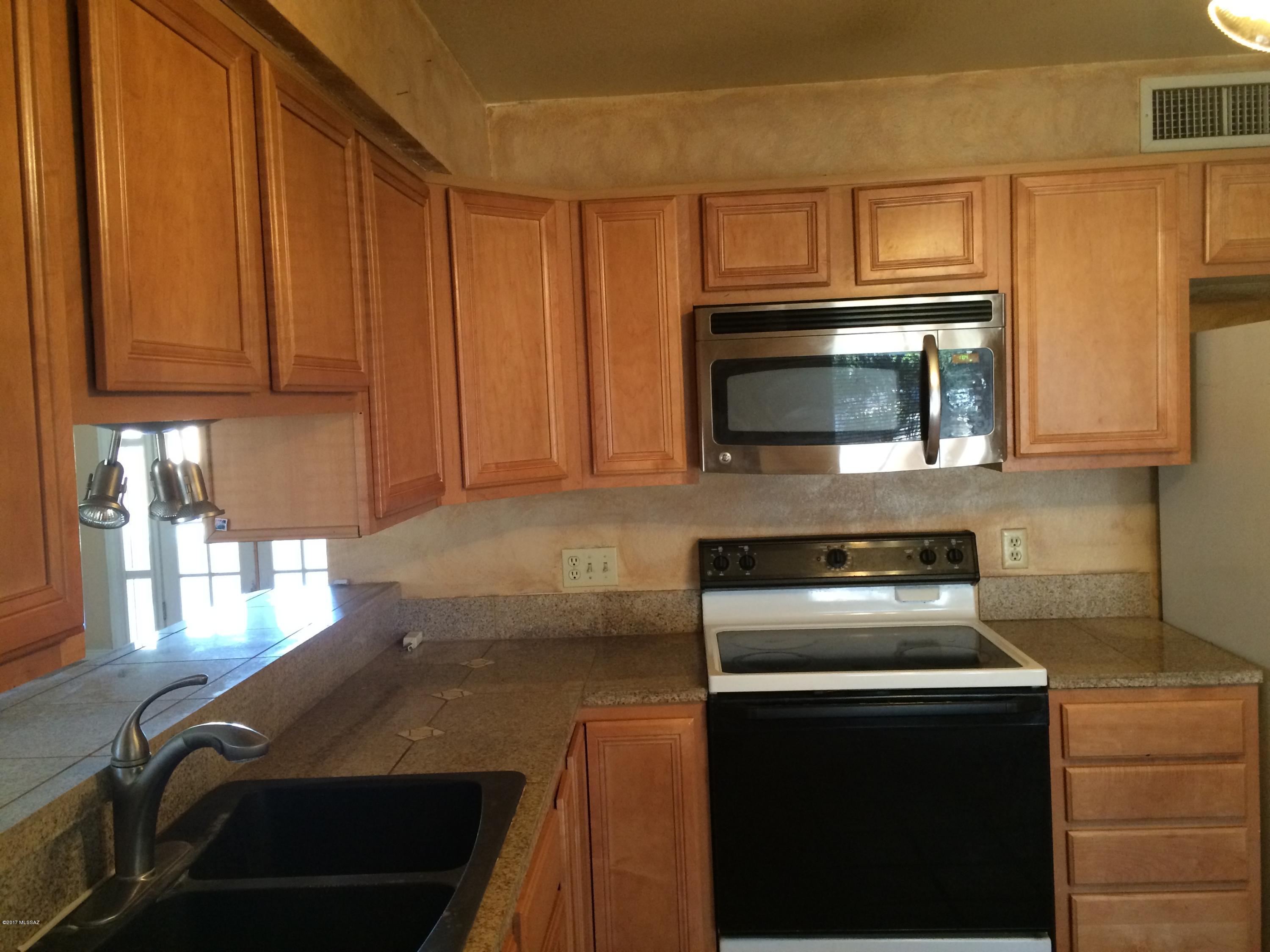 Lincoln Ridge Estates (208-324) - Residential Lease
