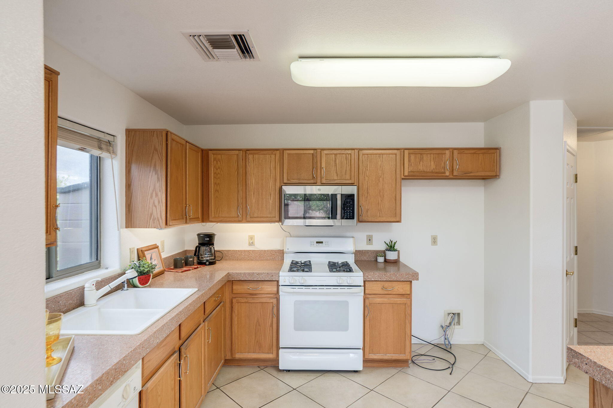Las Campanas BLK G (96-216) - Residential