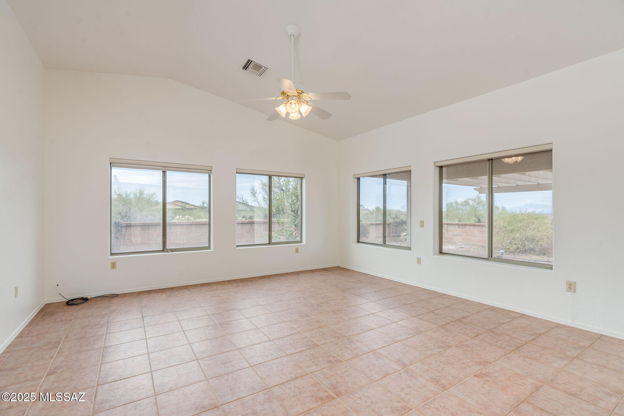 Las Campanas BLK G (96-216) - Residential