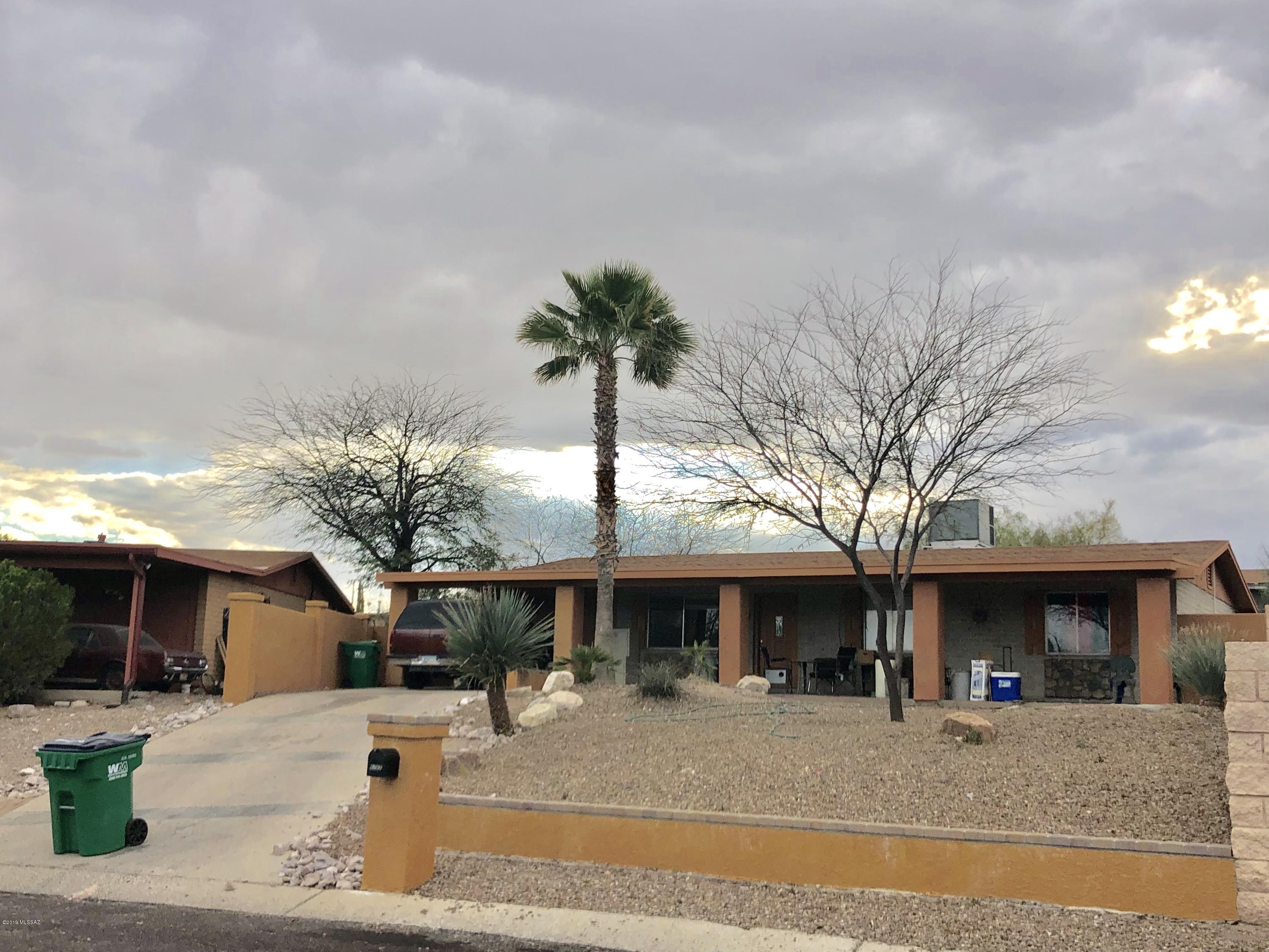 Upgraded 4 bed, 2 bath home with Living rm and family room, upgraded flooring, kitchen & baths with new fixtures though out, huge backyard fully fenced, 1 car garage and huge extended patio.  DO NOT DISTURB TENANT
