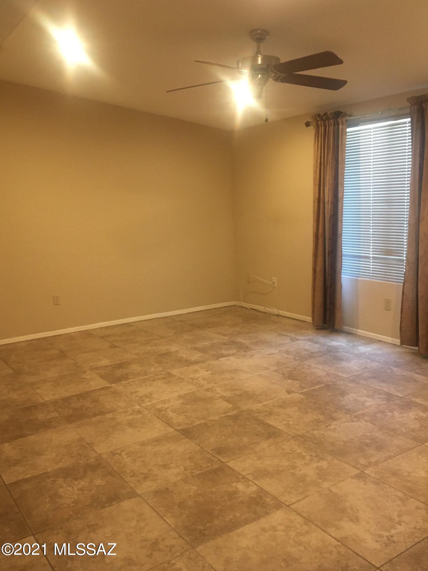 Santa Catalina Estates NO. 4 (1-180) - Residential Lease