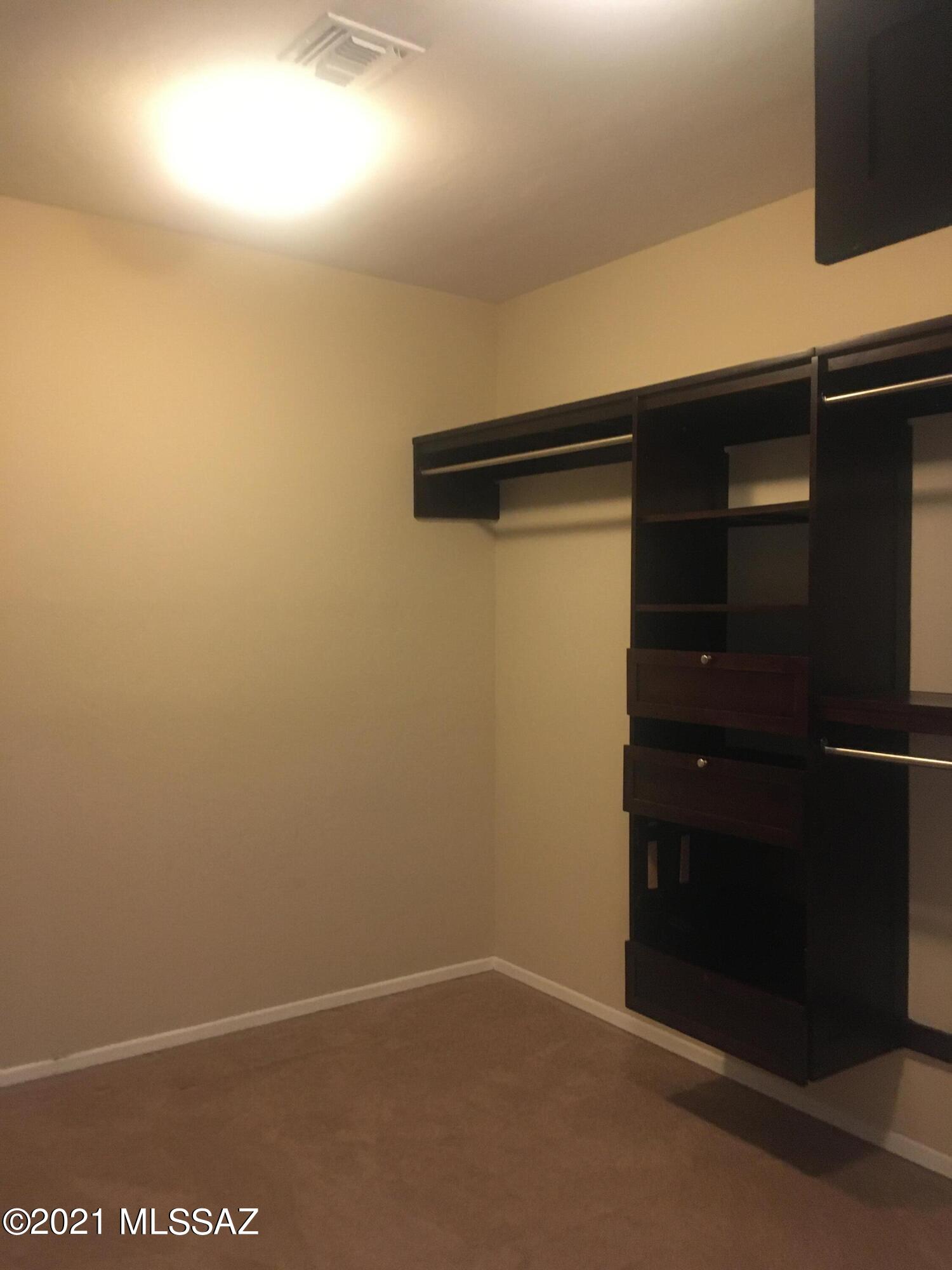 Santa Catalina Estates NO. 4 (1-180) - Residential Lease