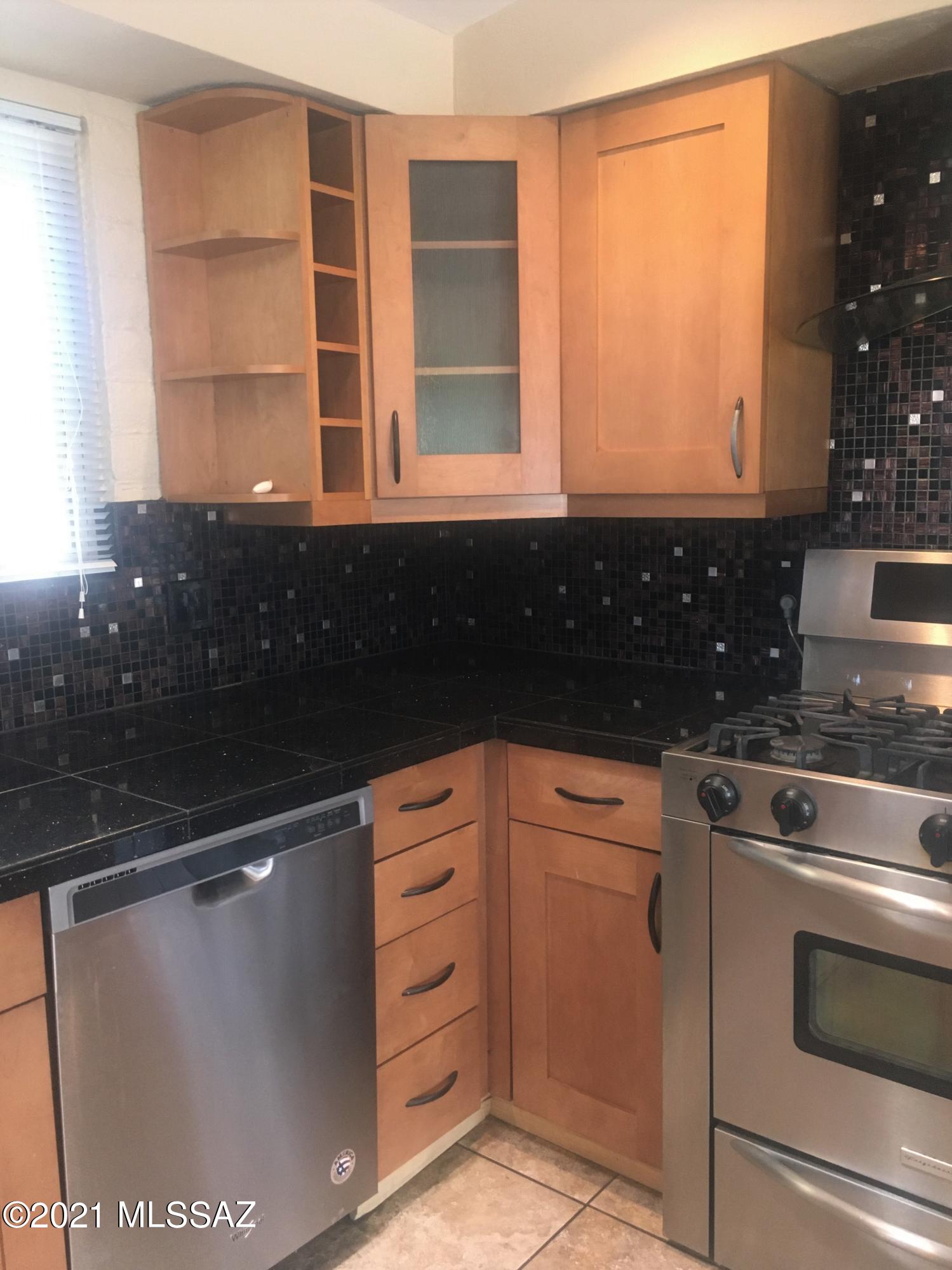 Santa Catalina Estates NO. 4 (1-180) - Residential Lease