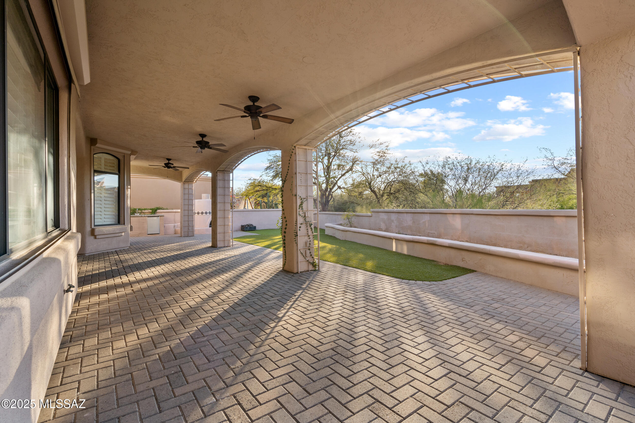 Vista Serena (1-93) - Residential