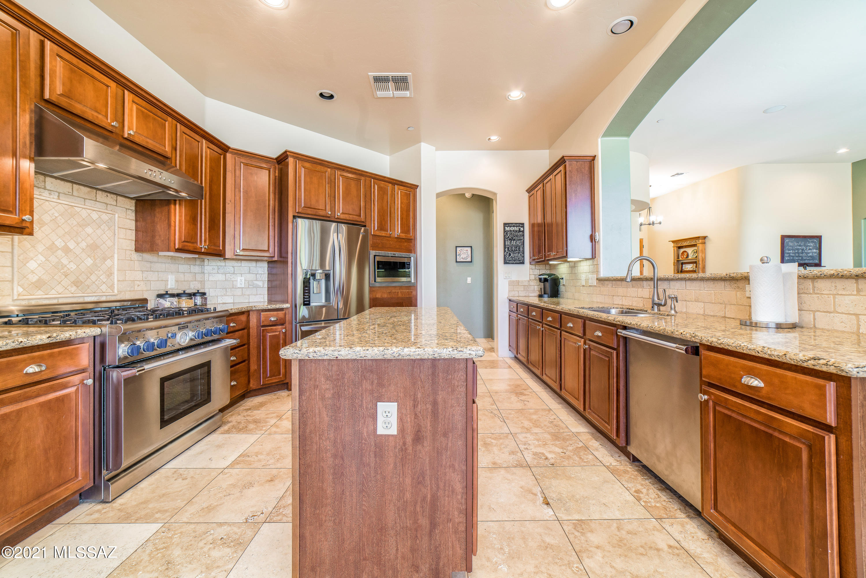 Dos Lagos at Dove Mountain (1-91) - Residential