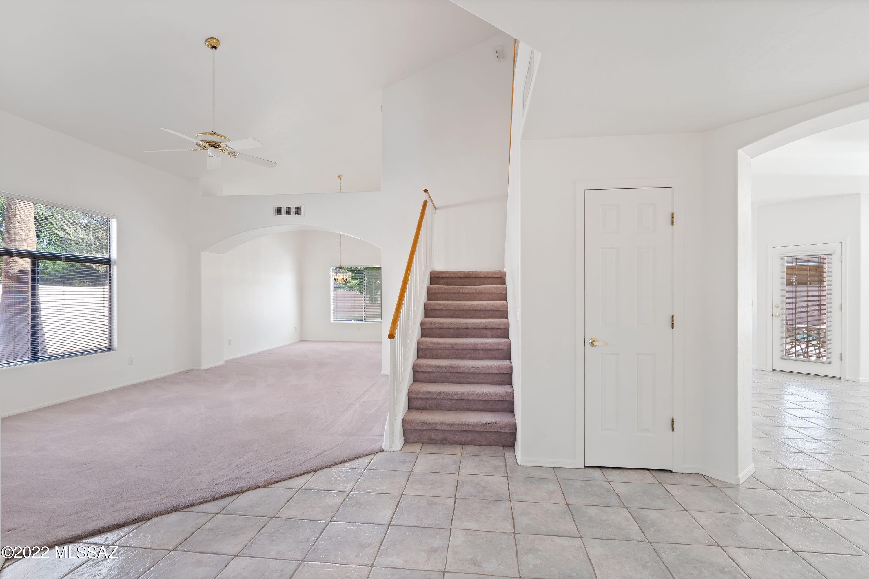 Vista Del Rio (218-290) - Residential